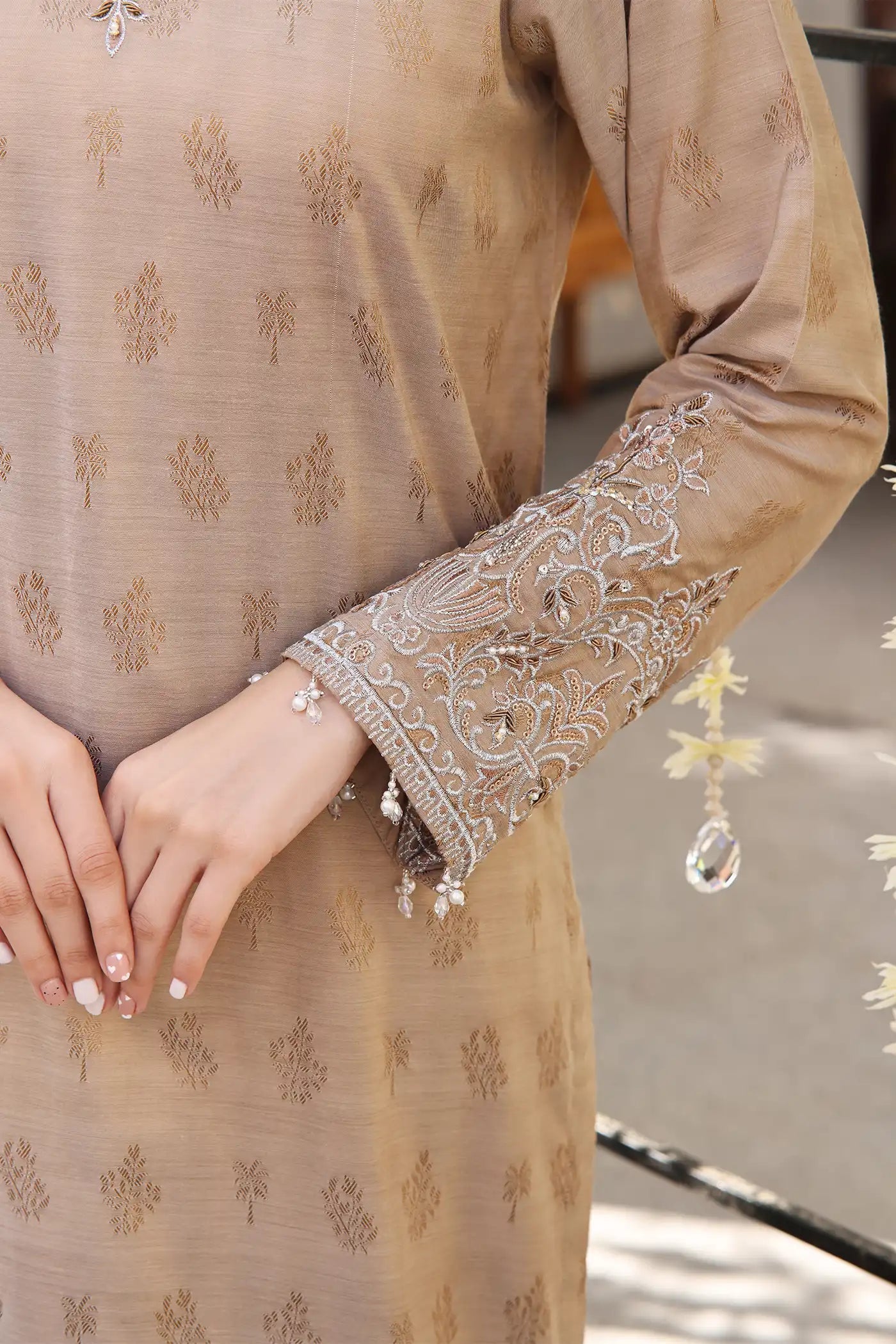 Melis - Tasneem Shamim