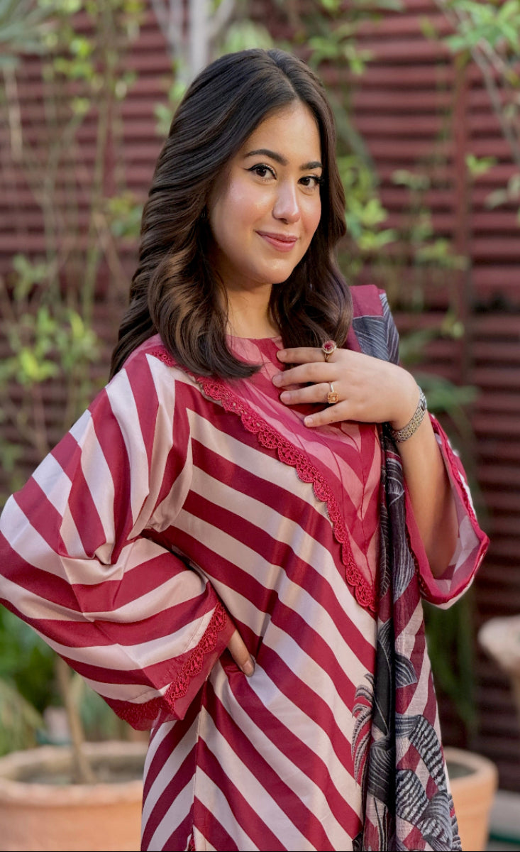 Gulnaar Maroon - Stitched 3 Pcs - Kala Jora