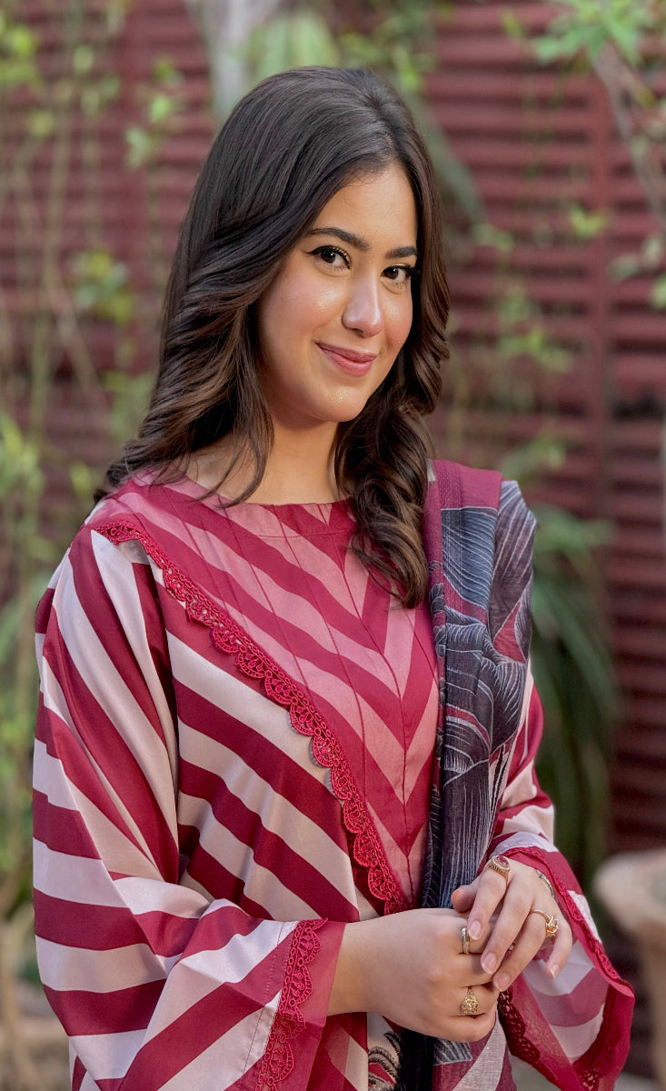 Gulnaar Maroon - Stitched 3 Pcs - Kala Jora