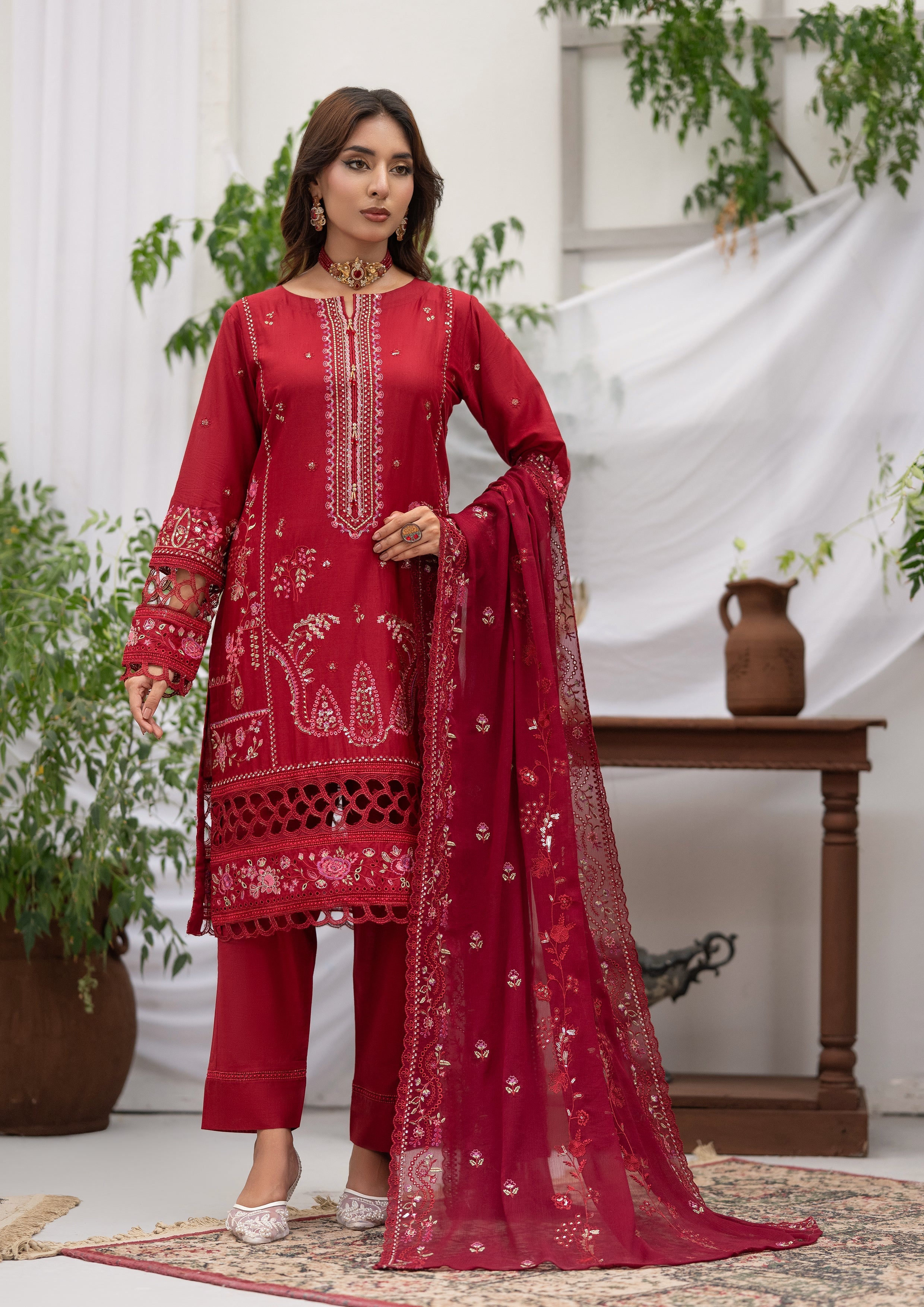 Farwa BN-1160 - 3 Piece Stitched Fancy Heavy Embroidered - Bint-e-Noor