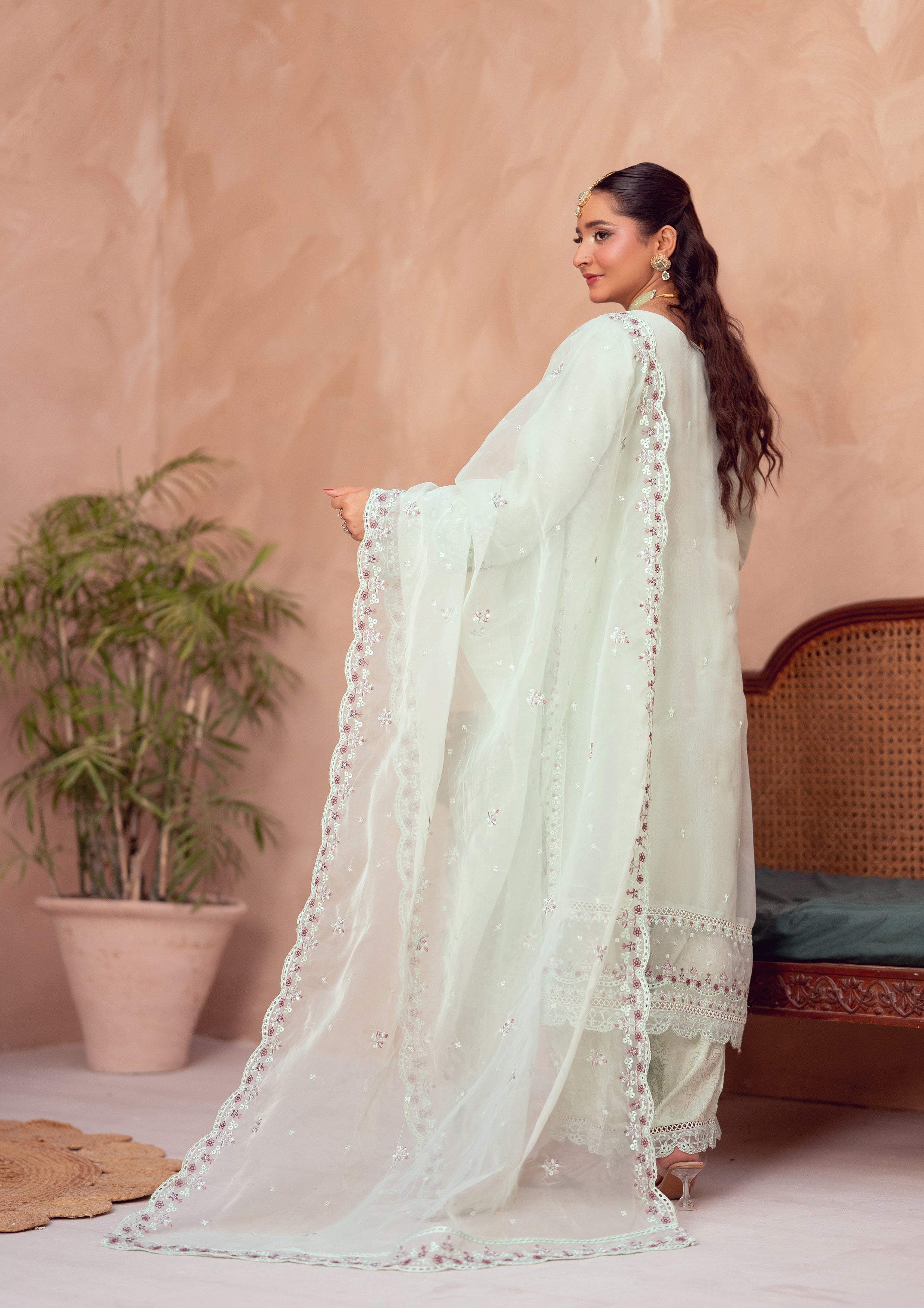 Rafiya BN-1099 - 3 Piece Stitched Fancy Heavy Embroidered - Bint-e-Noor