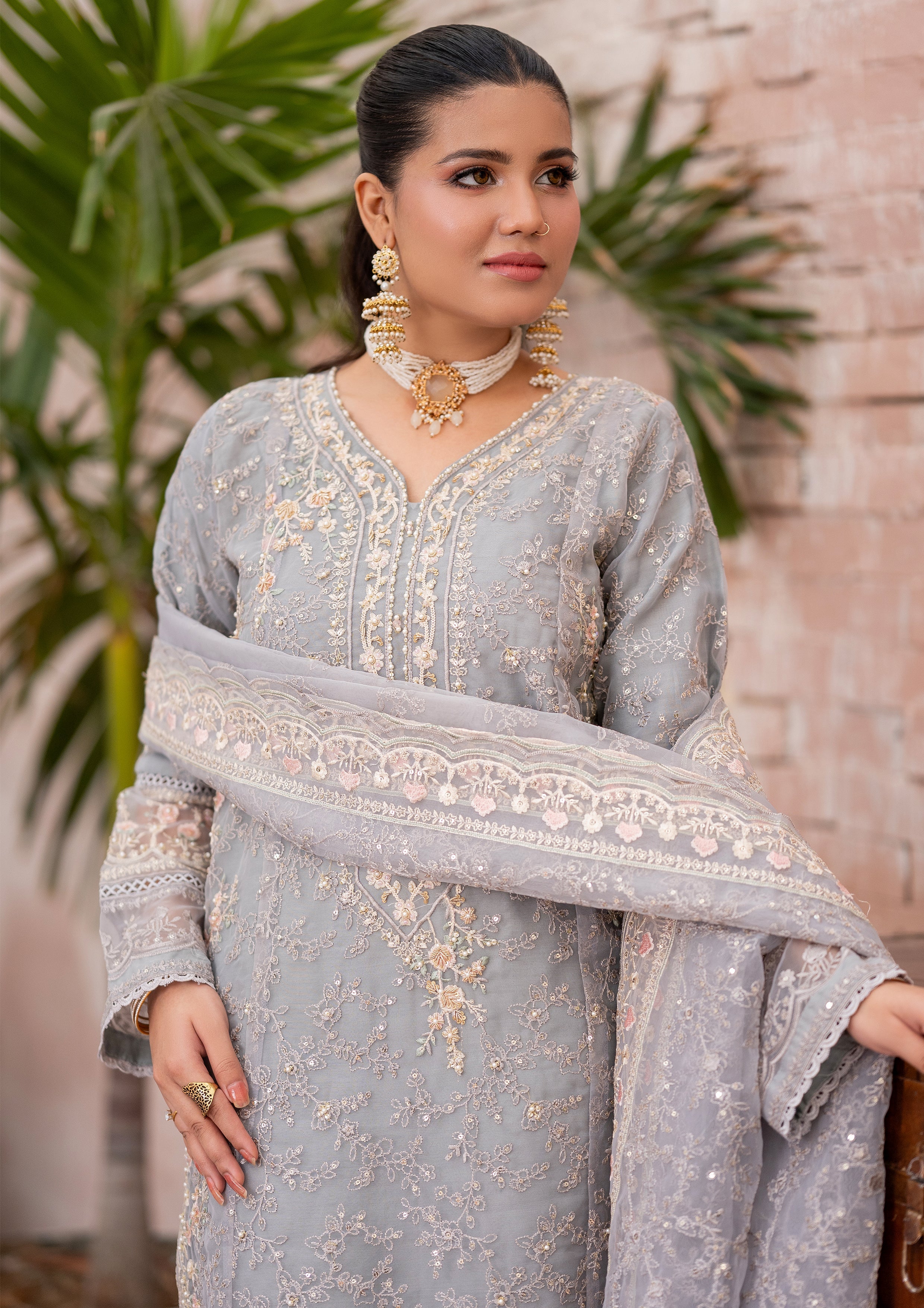 Mayal BN-1113 - 3 Piece Stitched Fancy Heavy Embroidered - Bint-e-Noor