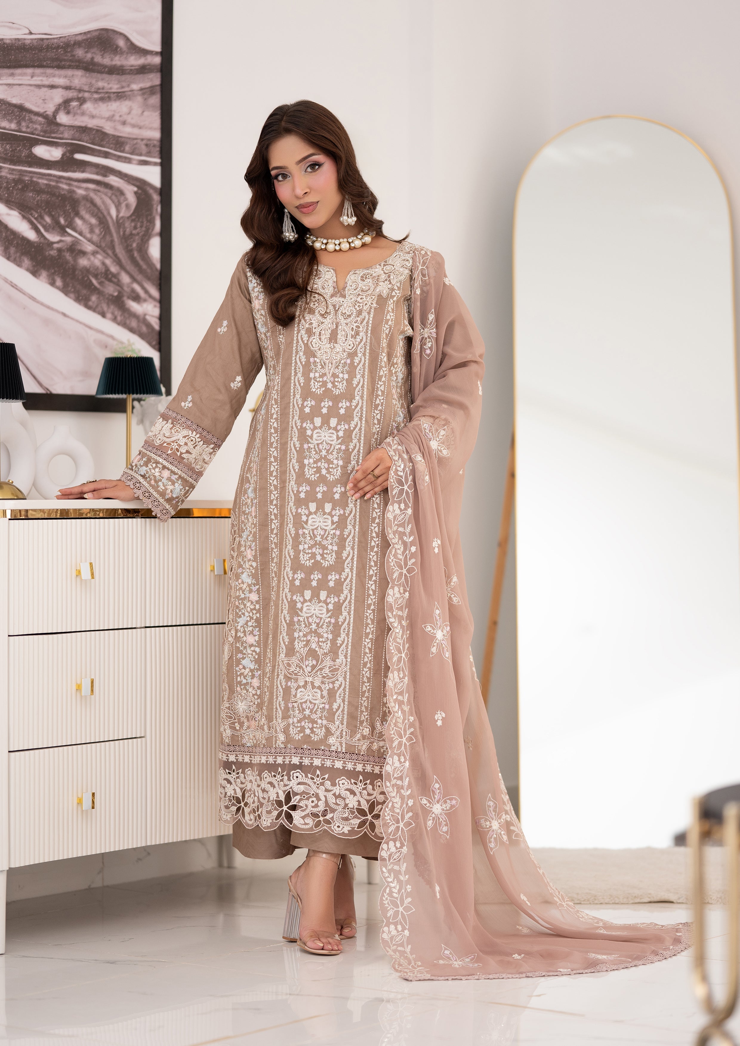 Zayba BN-1126 - 3 Piece Stitched Fancy Heavy Embroidered - Bint-e-Noor