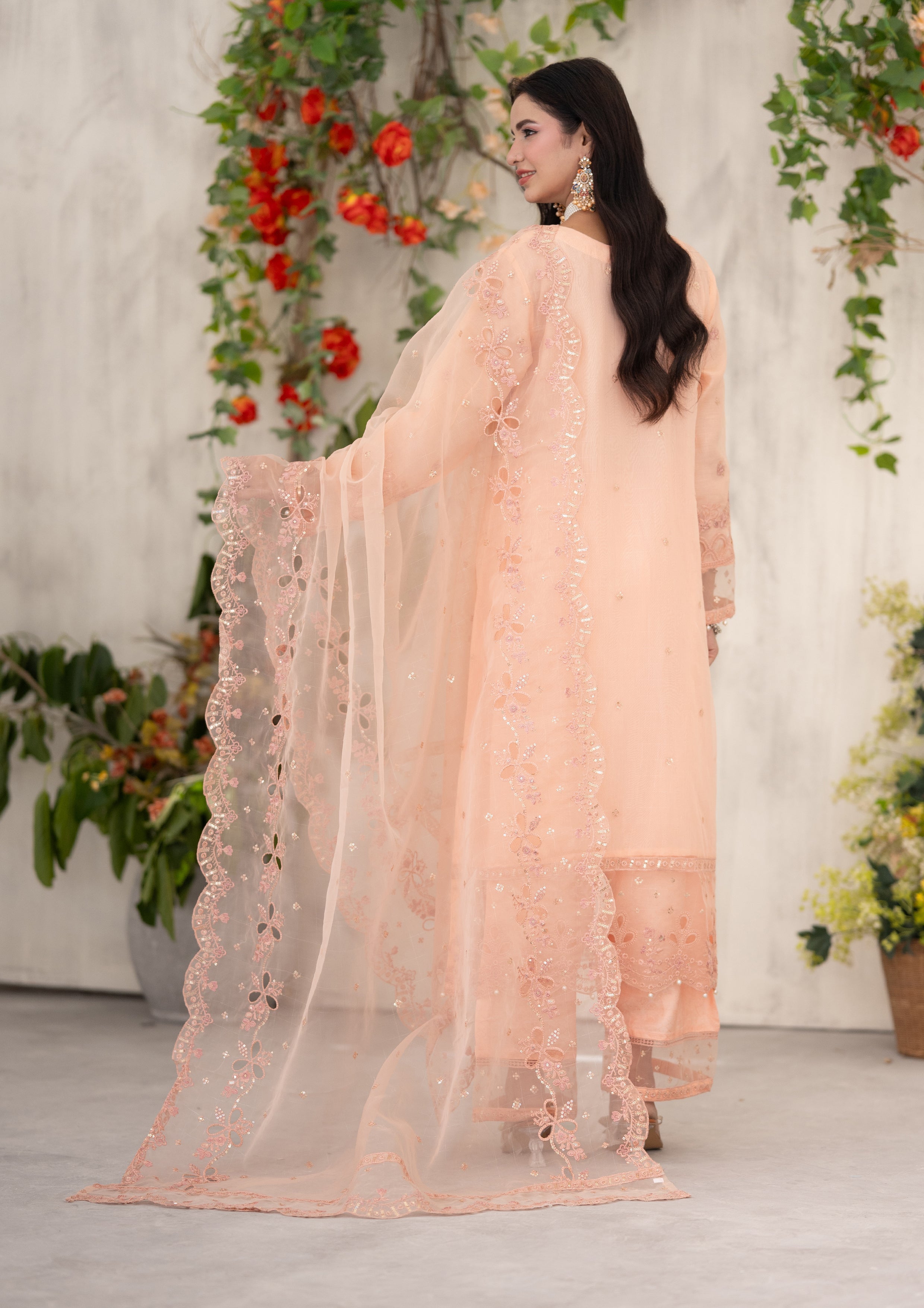Kinza BN-1094 - 3 Piece Stitched Fancy Heavy Embroidered - Bint-e-Noor