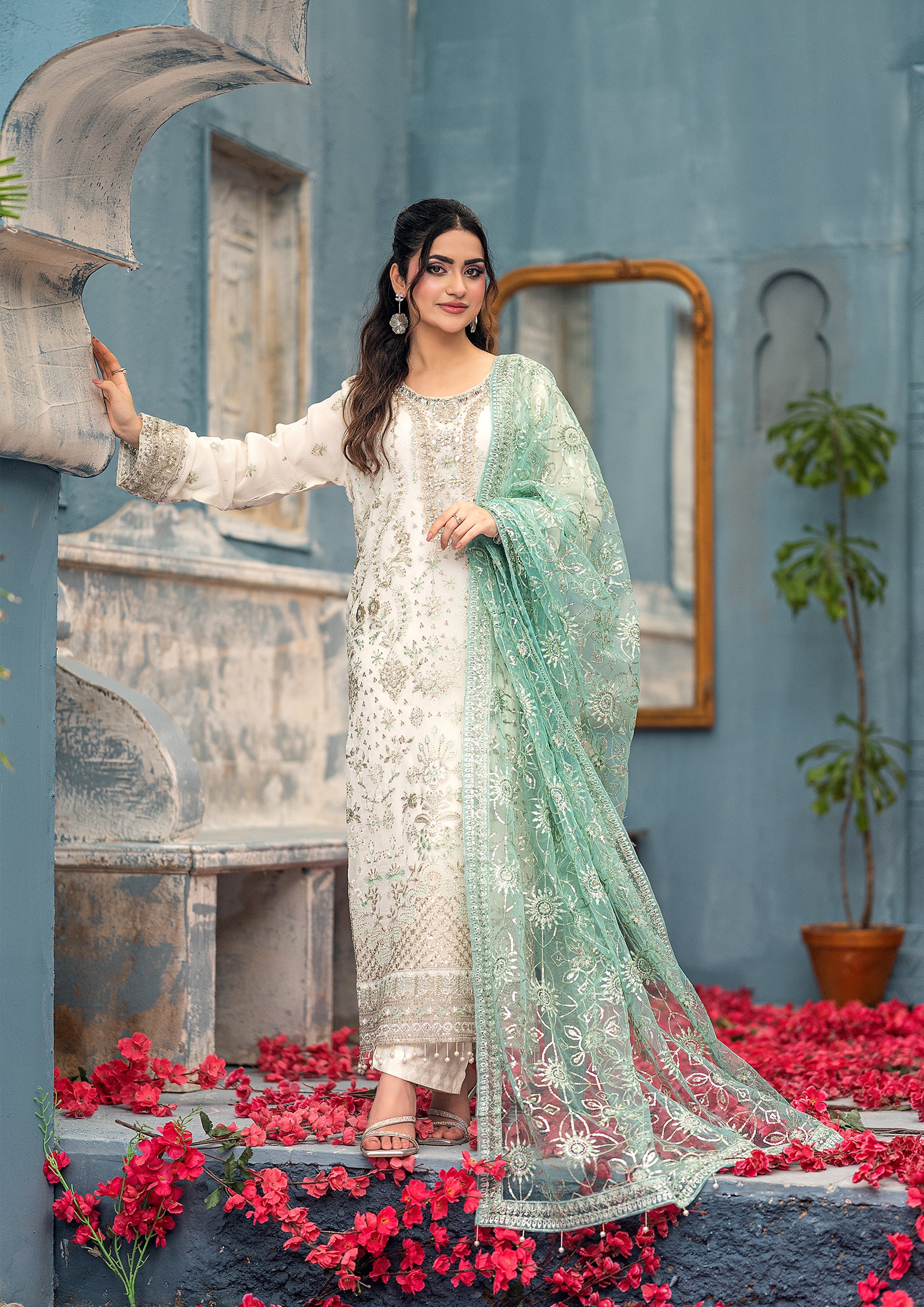 La-Amalia BN-1062 - 3 Piece Semi-Stitched Fancy Heavy Embroidered - Bint-e-Noor