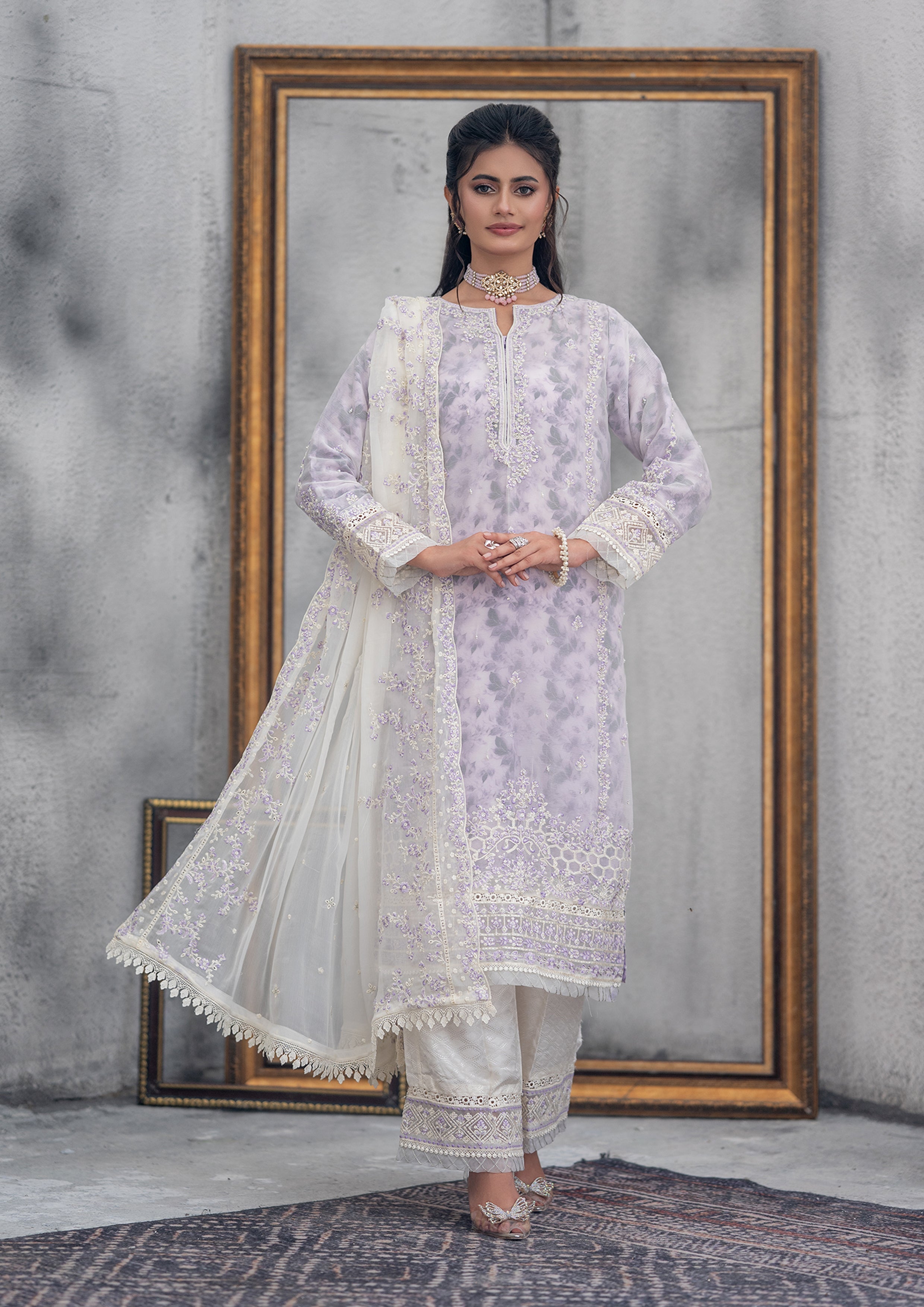 Cinderella BN-1004 - 3 Piece Stitched Fancy Heavy Embroidered - Bint-e-Noor