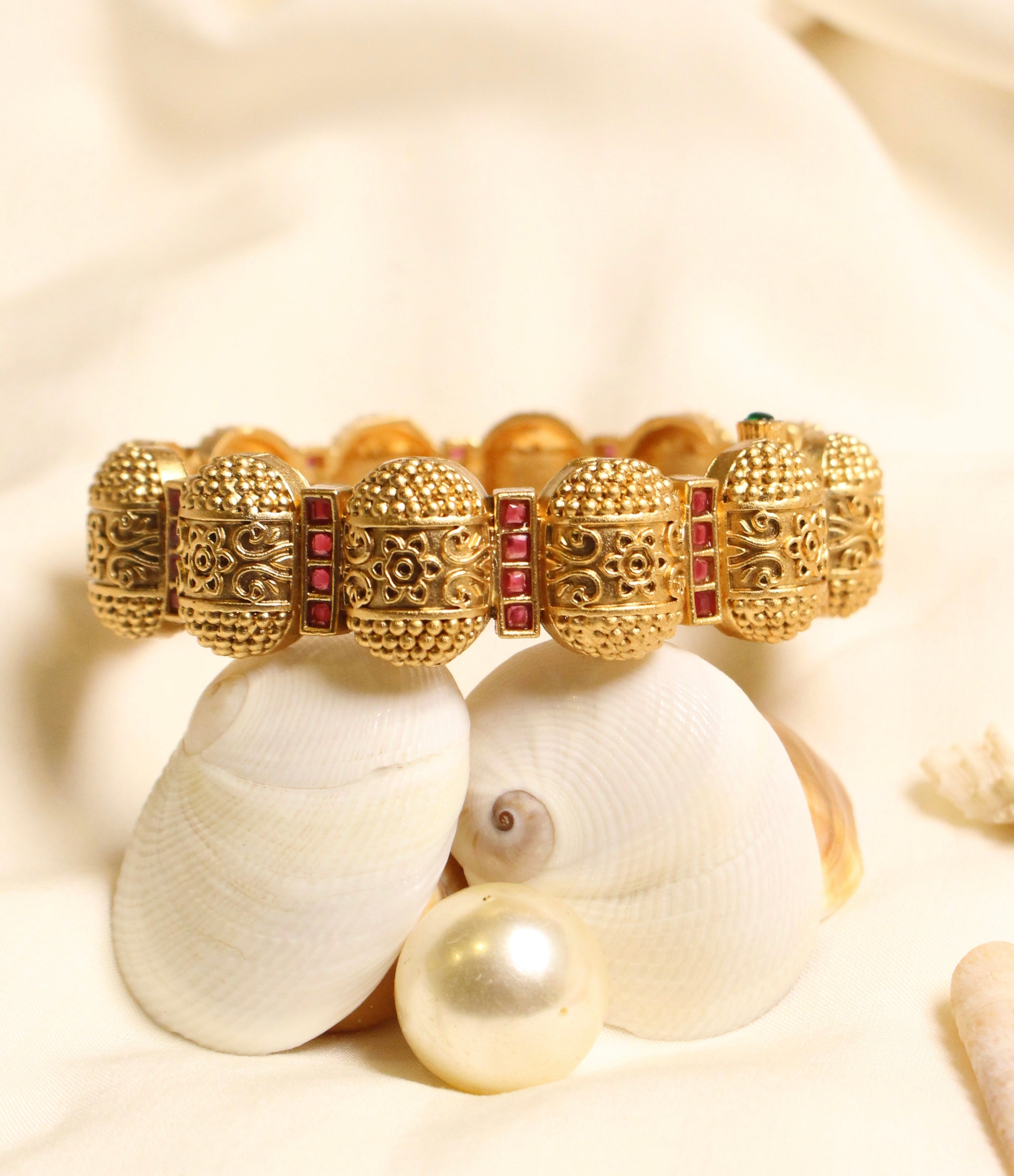 Heritage 6 - Aloro Jewels