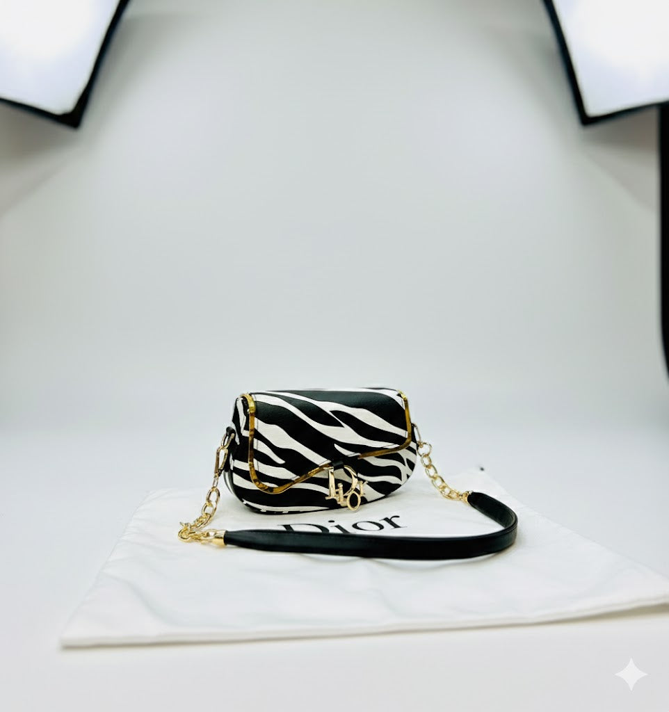 Stylish Crossbody Bag For Girls - Bellabags
