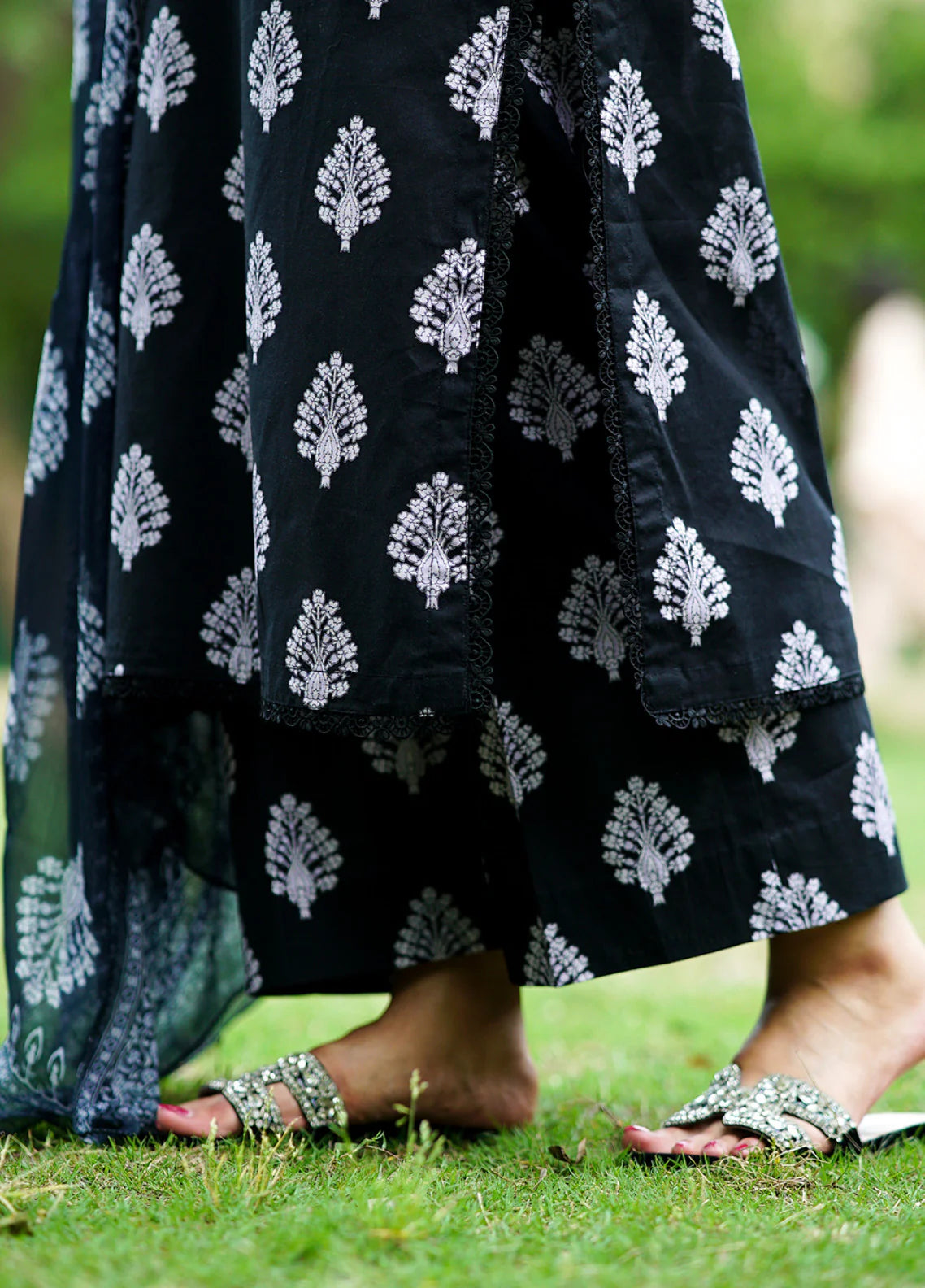 Luna - Lawn - Ileen by Naba Bilal - Unstitched