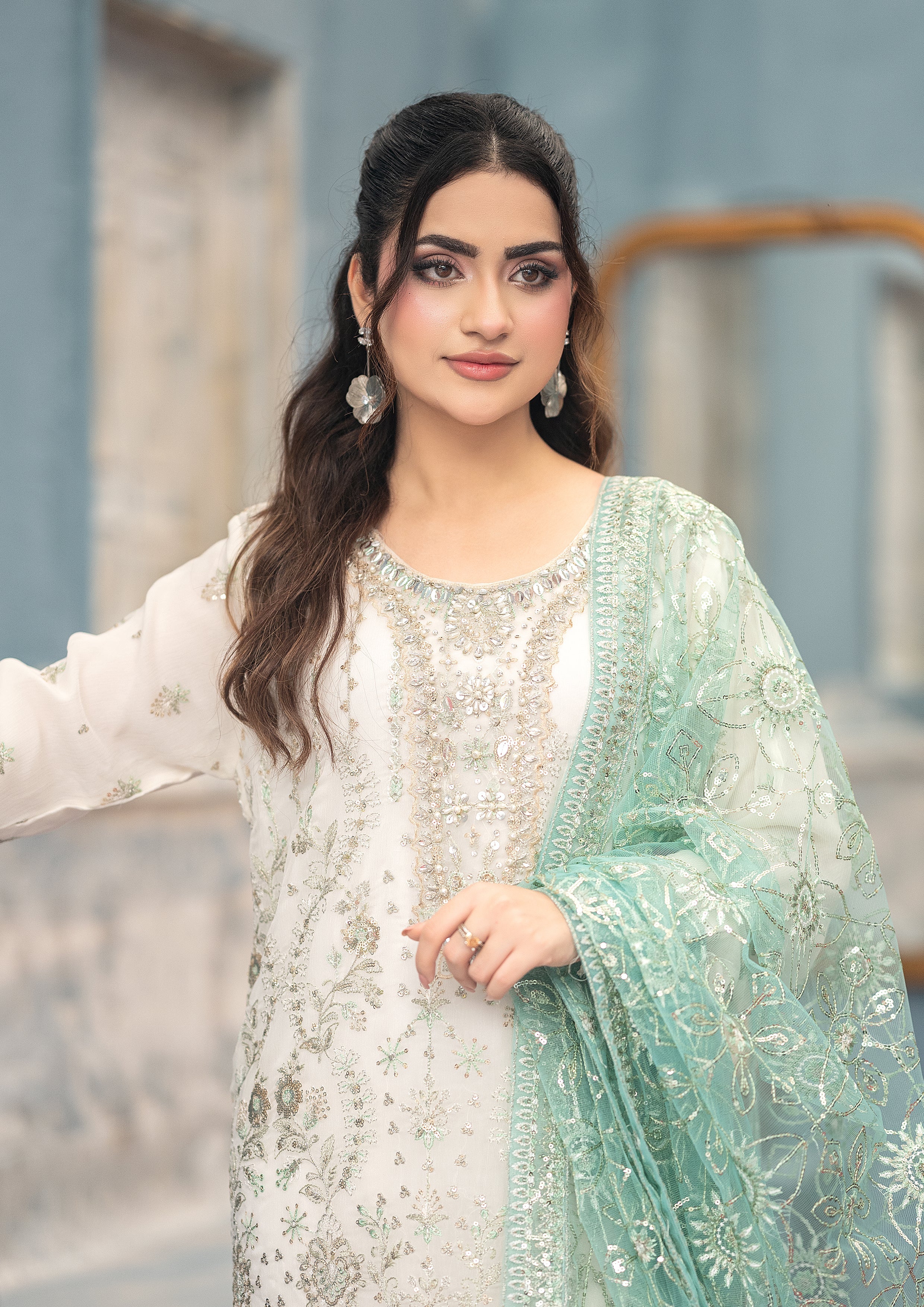La-Amalia BN-1062 - 3 Piece Semi-Stitched Fancy Heavy Embroidered - Bint-e-Noor