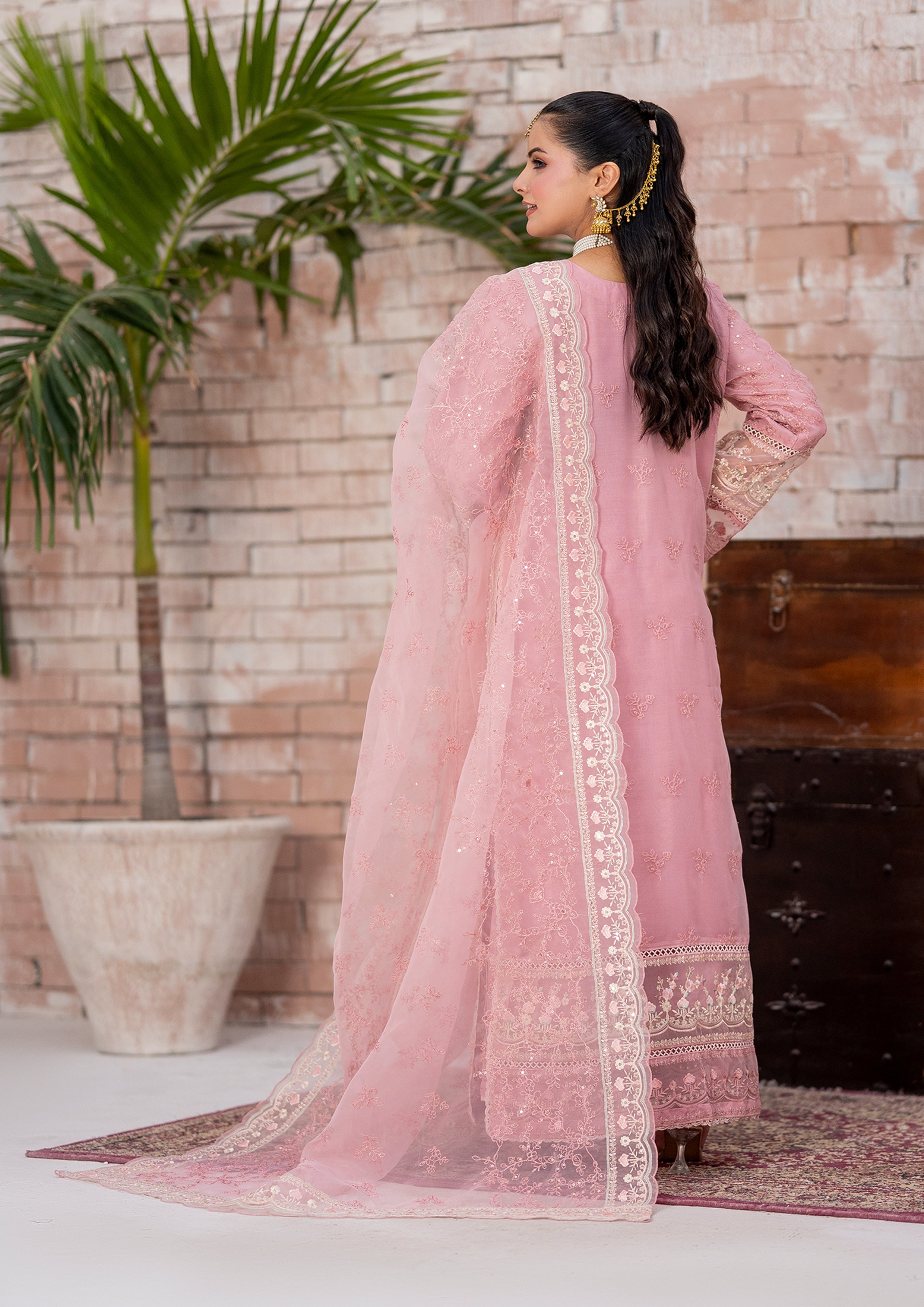 Mayal BN-1114 - 3 Piece Stitched Fancy Heavy Embroidered - Bint-e-Noor