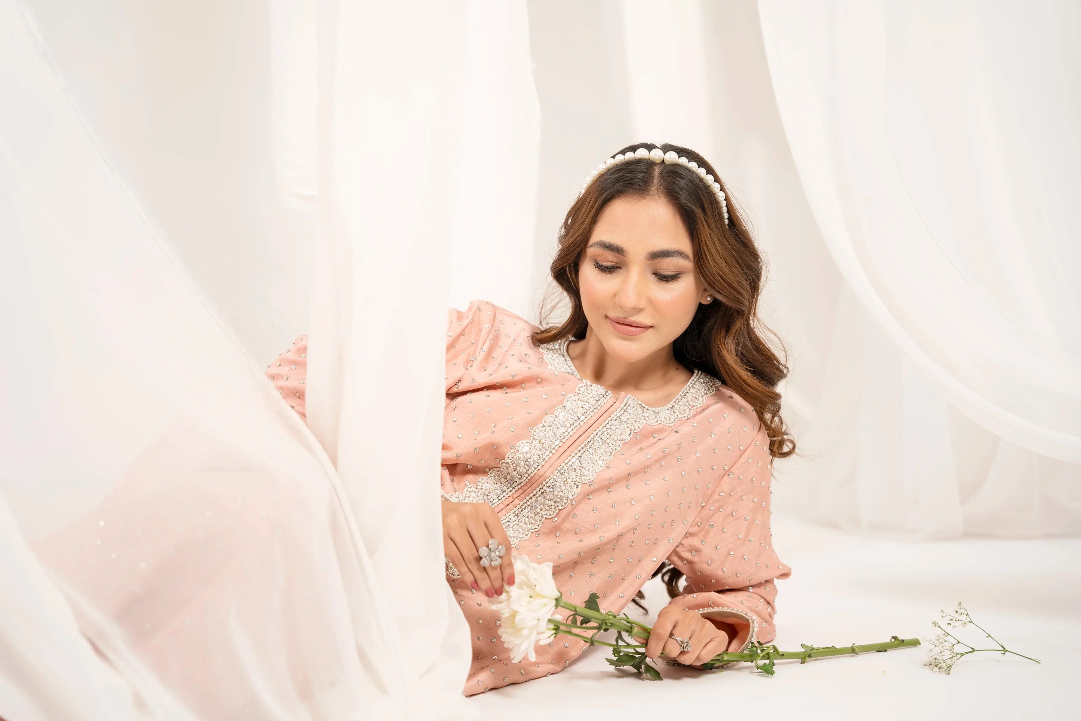 Leah 3 Piece Stitched - Javeria Zoa