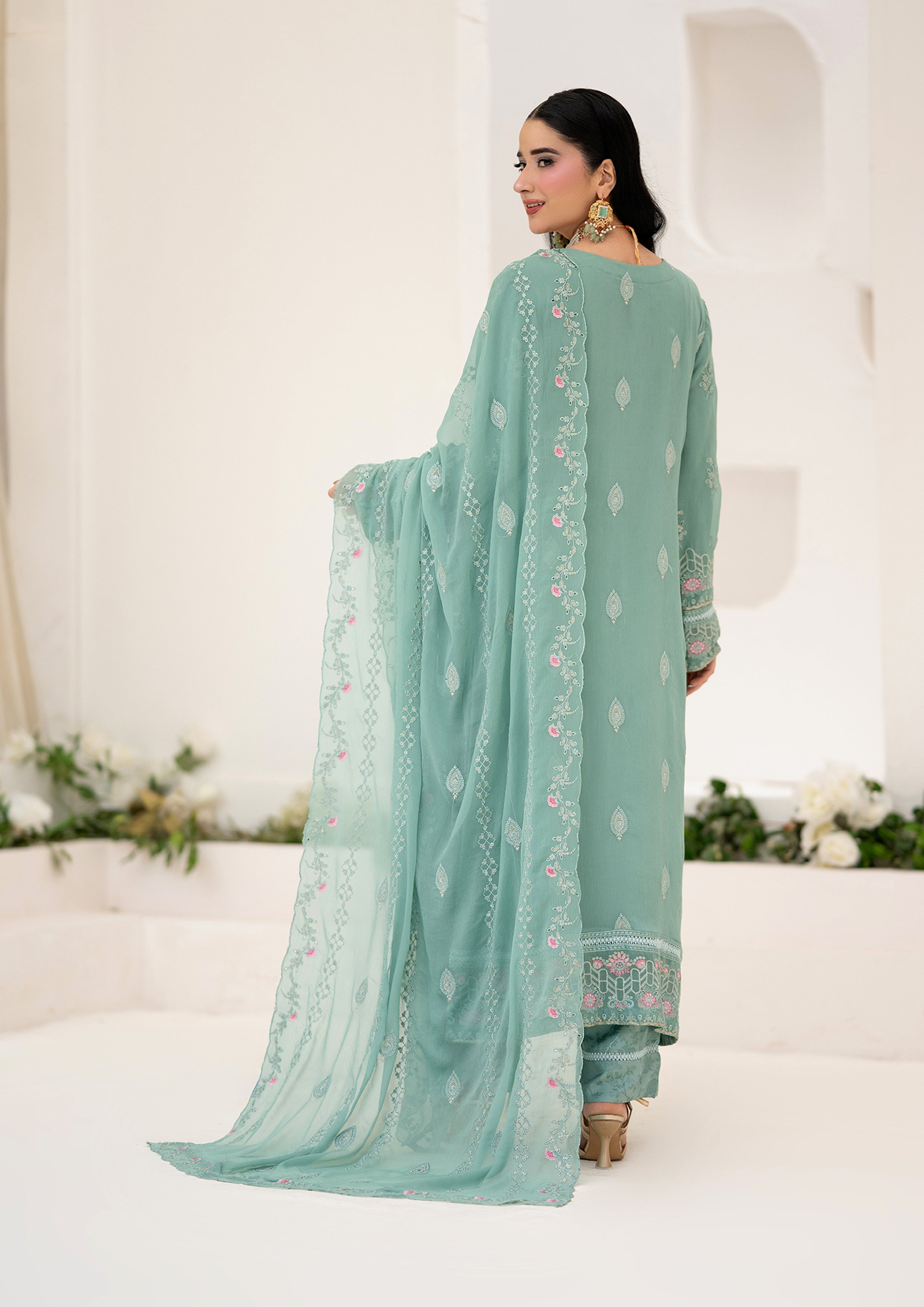 Ifrah BN-1137 - 3 Piece Stitched Fancy Heavy Embroidered - Bint-e-Noor