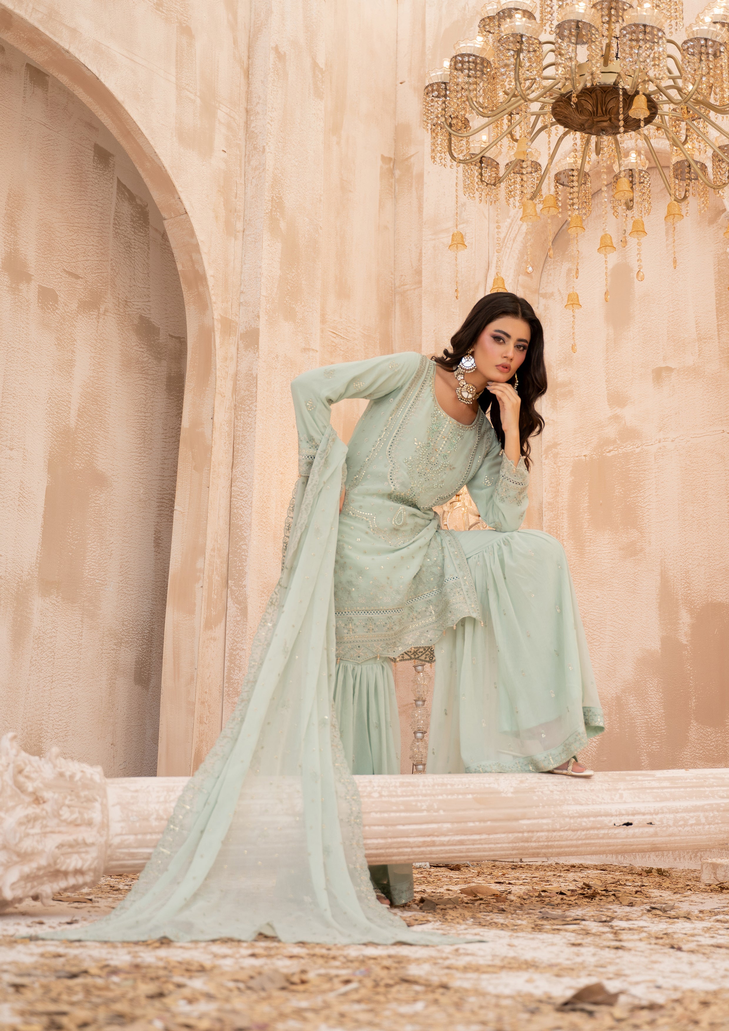 Alvina BN-1176 - 3 Piece Stitched Fancy Heavy Embroidered - Bint-e-Noor