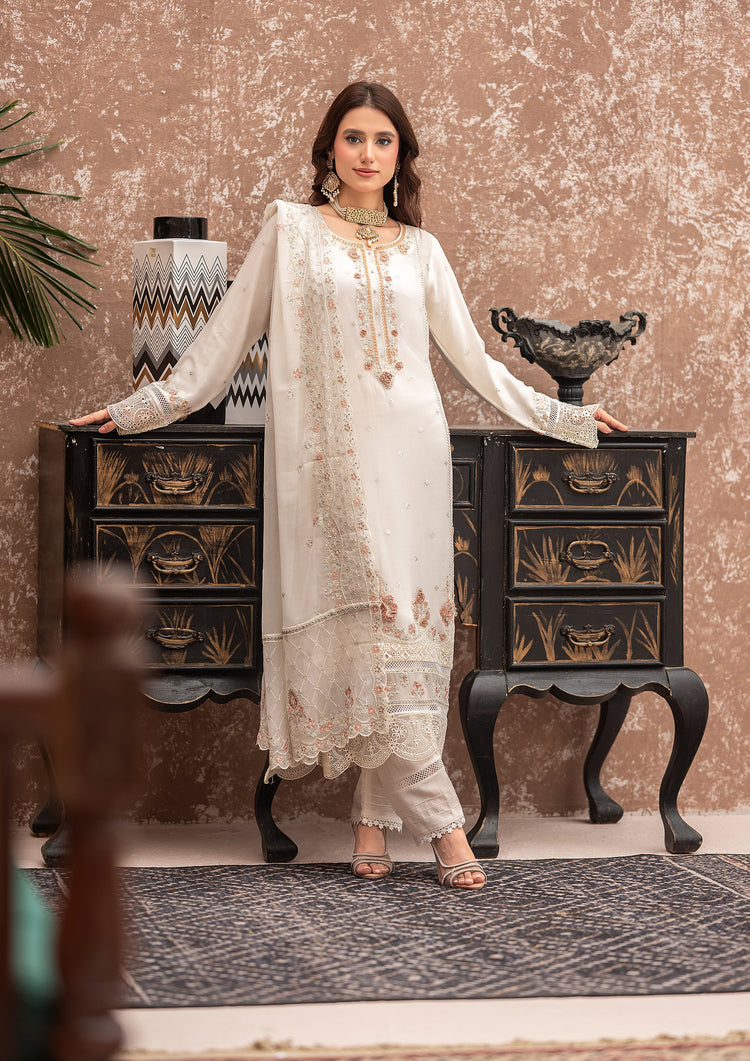 Selin BN-1052 - 3 Piece Stitched Fancy Heavy Embroidered - Bint-e-Noor