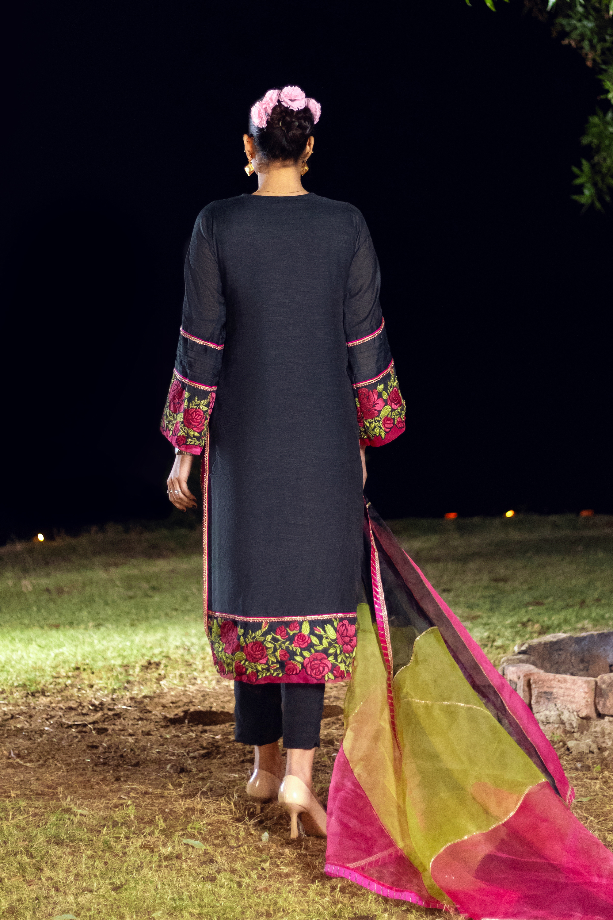 Naimal - Tasneem Shamim