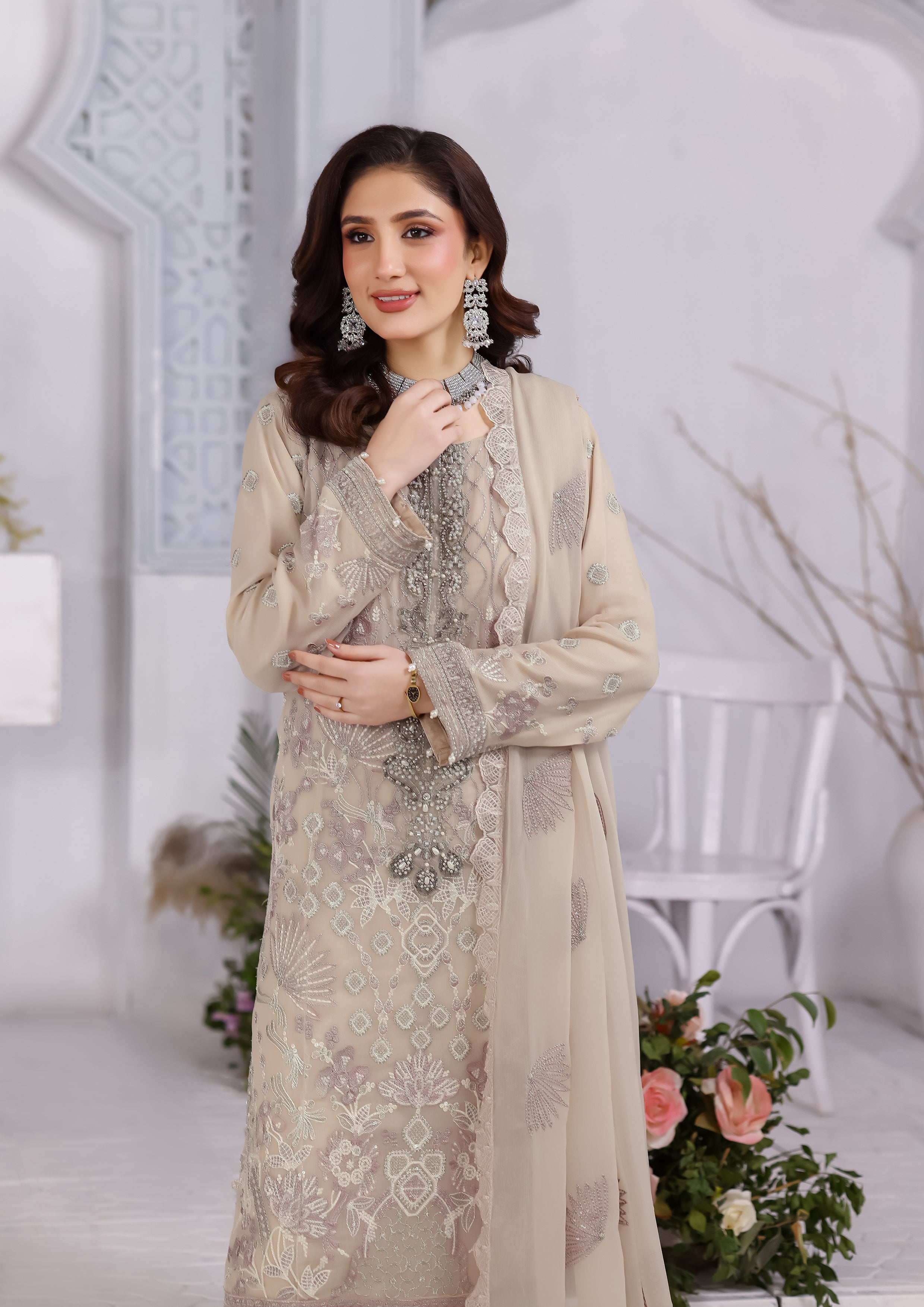 Talia BN-1079 - 3 Piece Stitched Fancy Heavy Embroidered - Bint-e-Noor