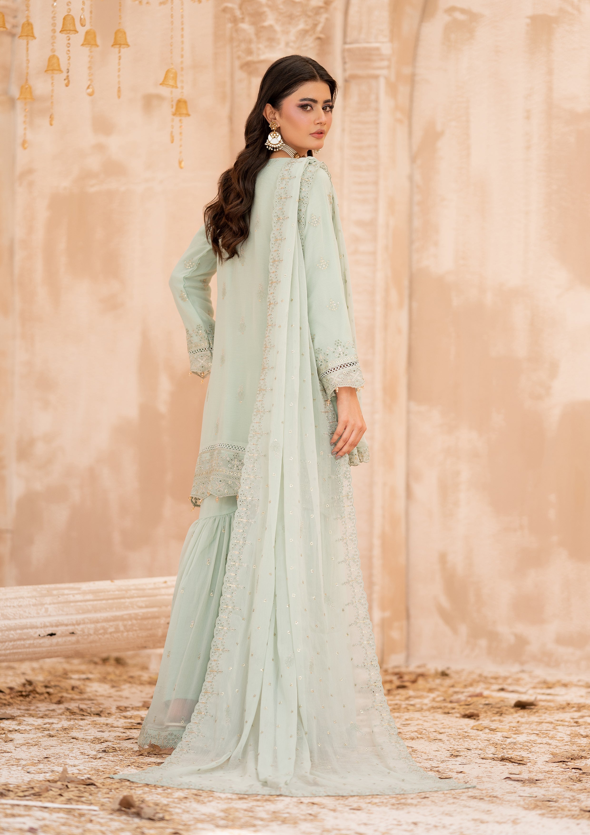 Alvina BN-1176 - 3 Piece Stitched Fancy Heavy Embroidered - Bint-e-Noor