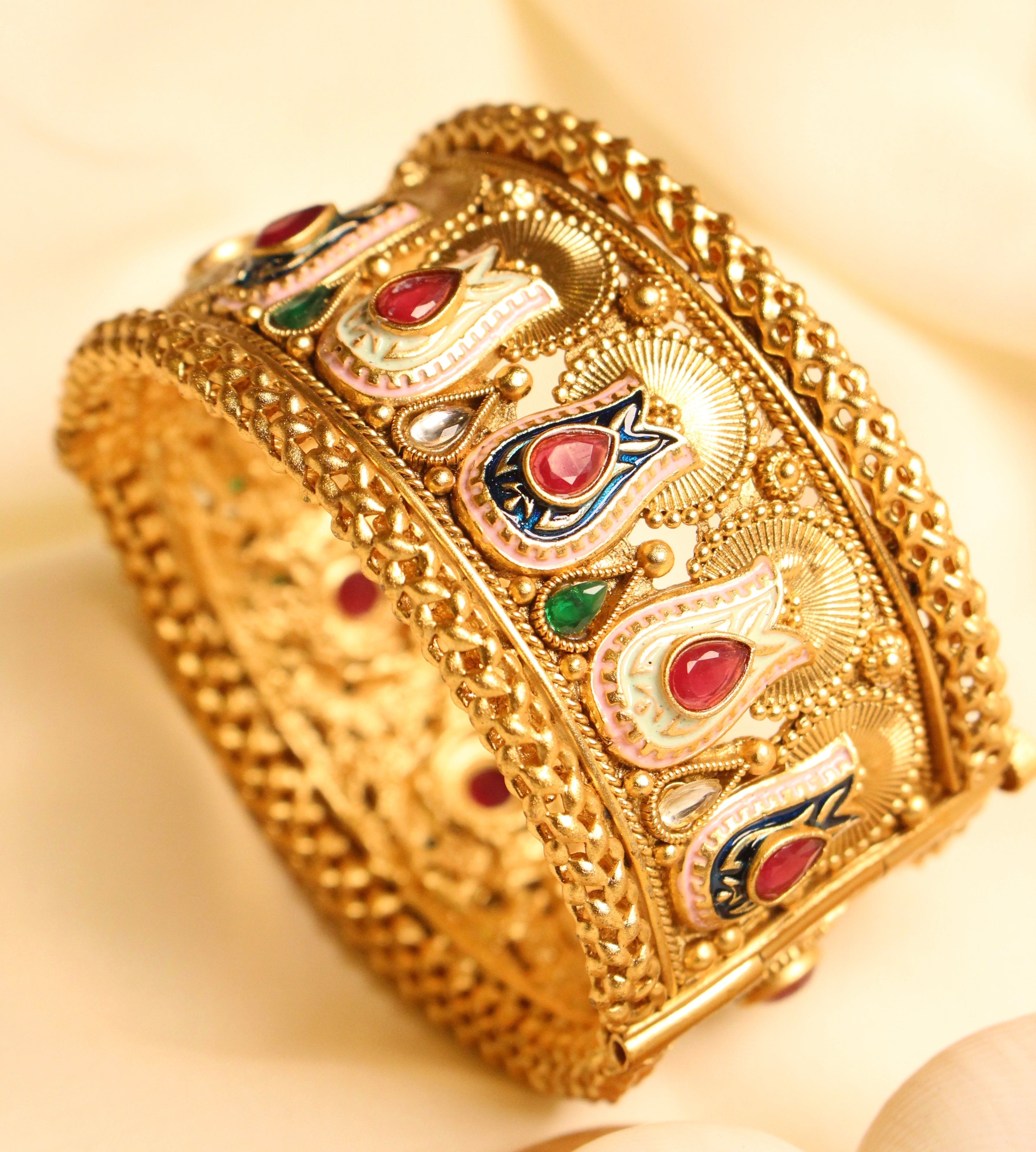 Heritage 21 - Aloro Jewels