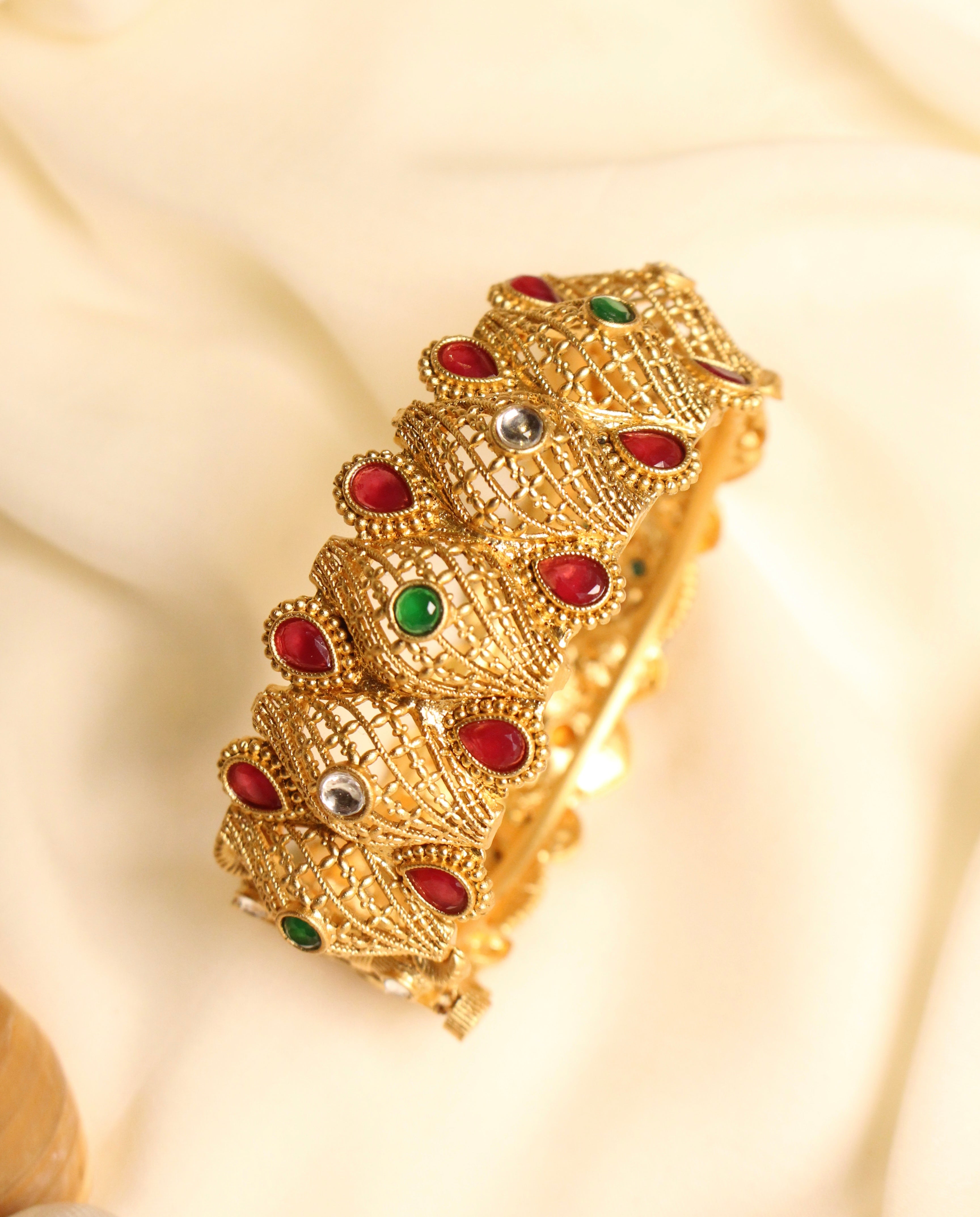 Heritage 31 - Aloro Jewels