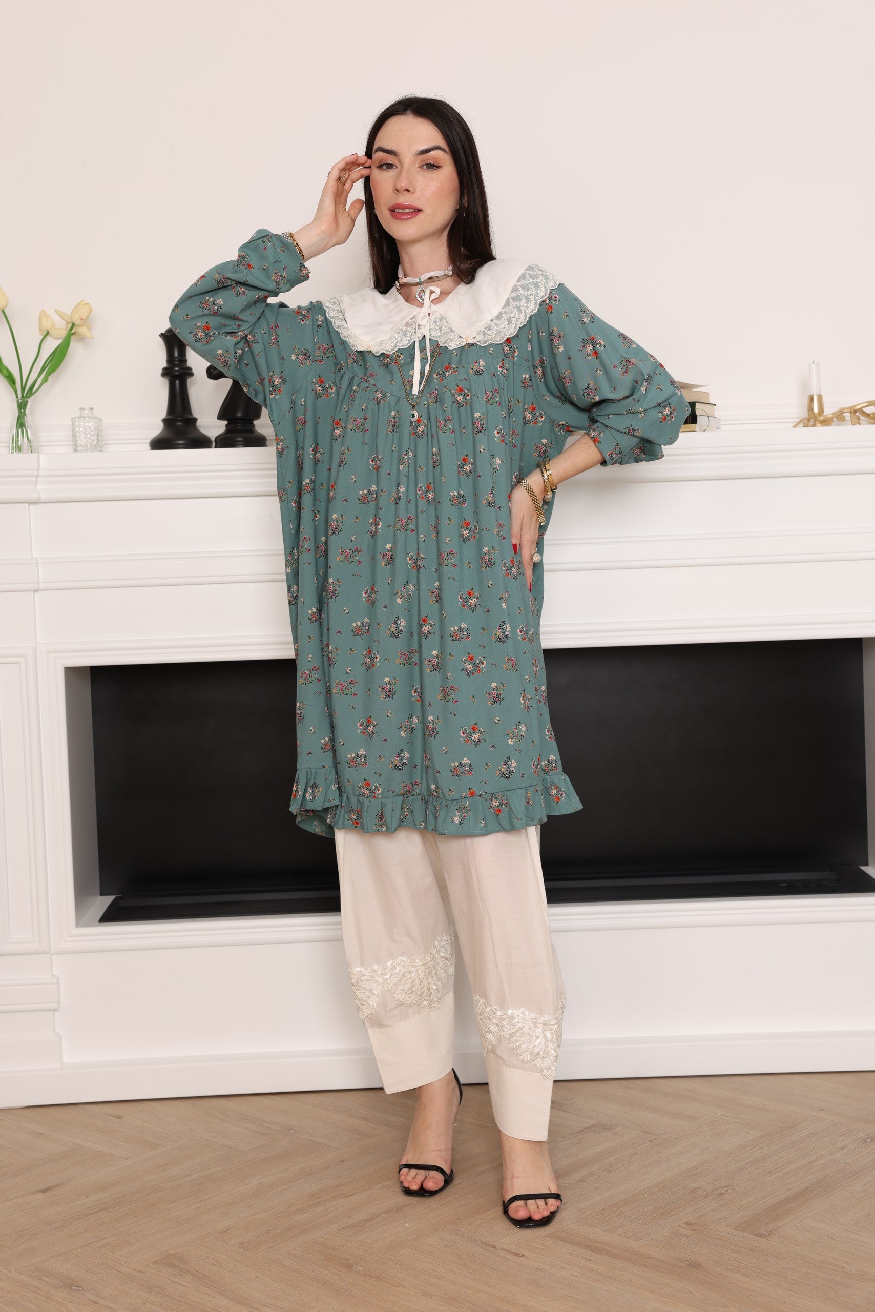 Sage Blossom Top - Meemseen Independent