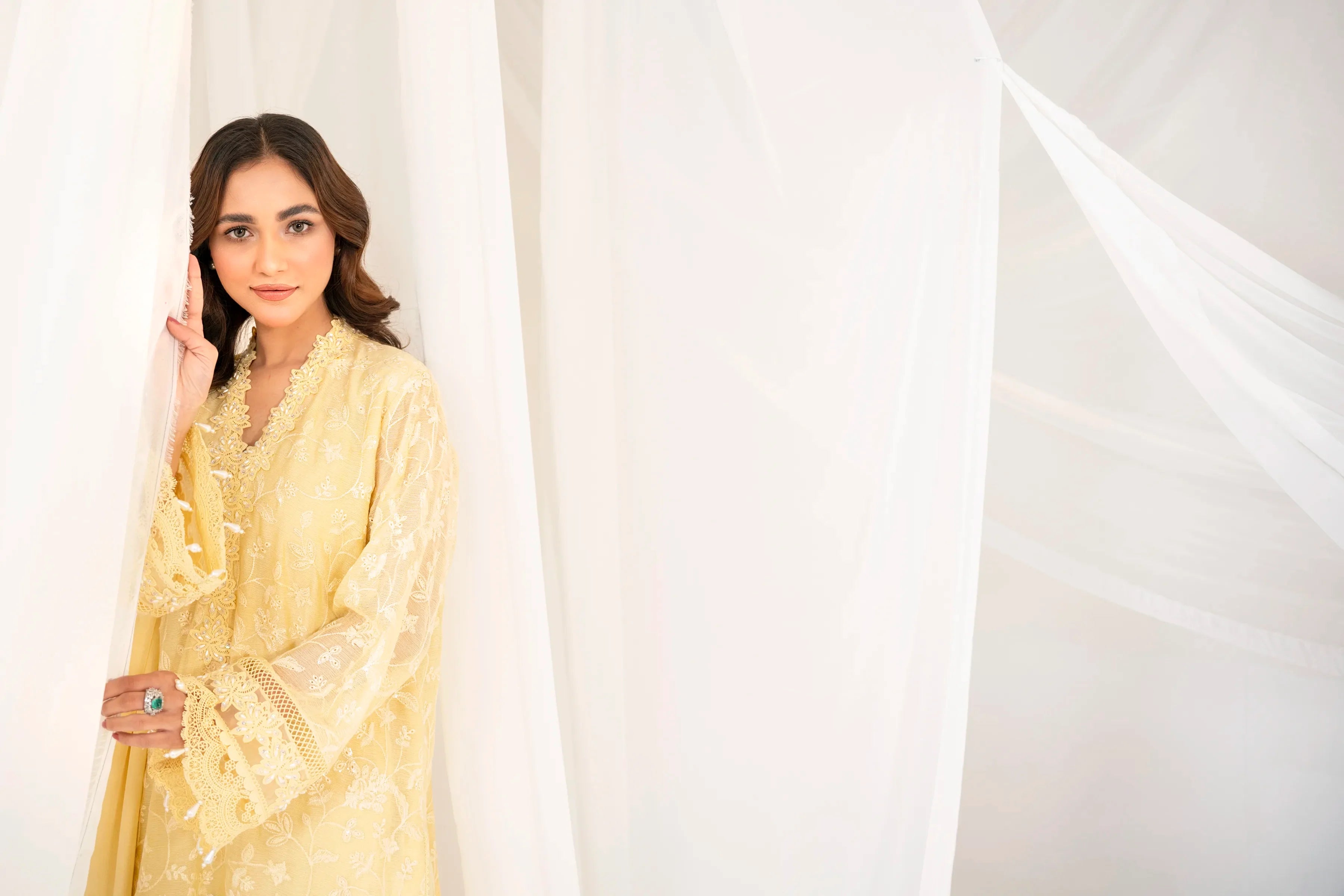 Sara 3 Piece Stitched - Javeria Zoa