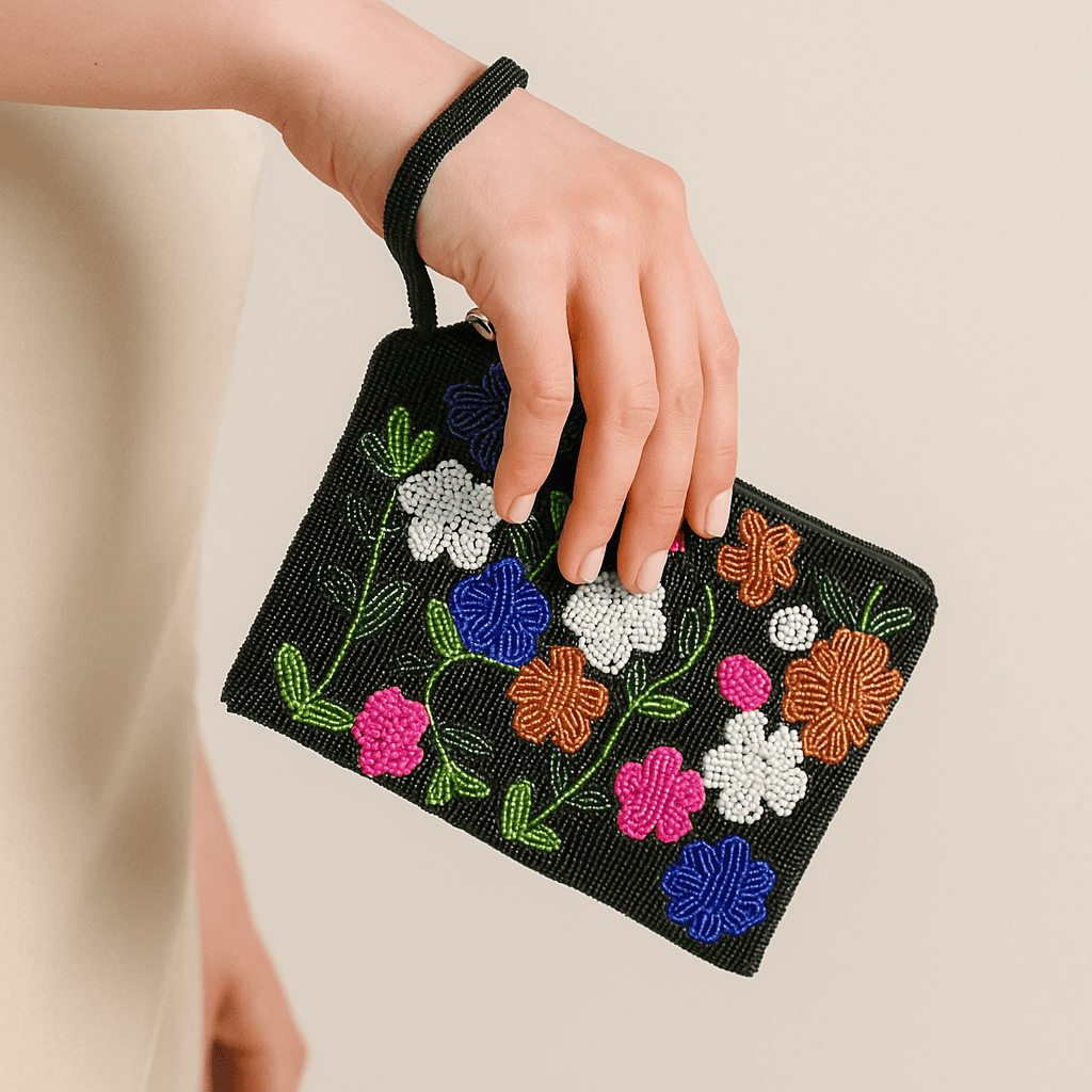 Black Floral Beaded Wallet - Lilaycs