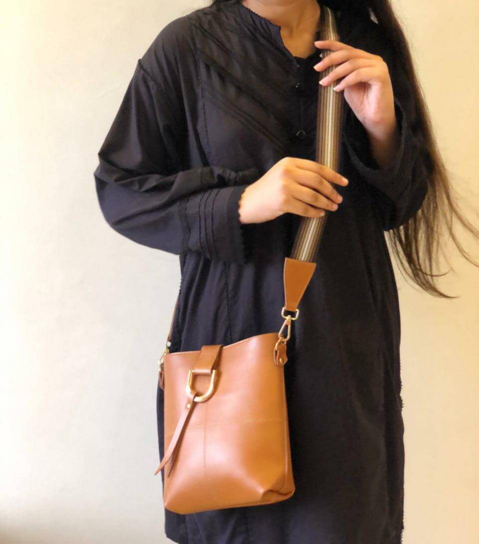 Bob Brown Crossbody bag - Bag X