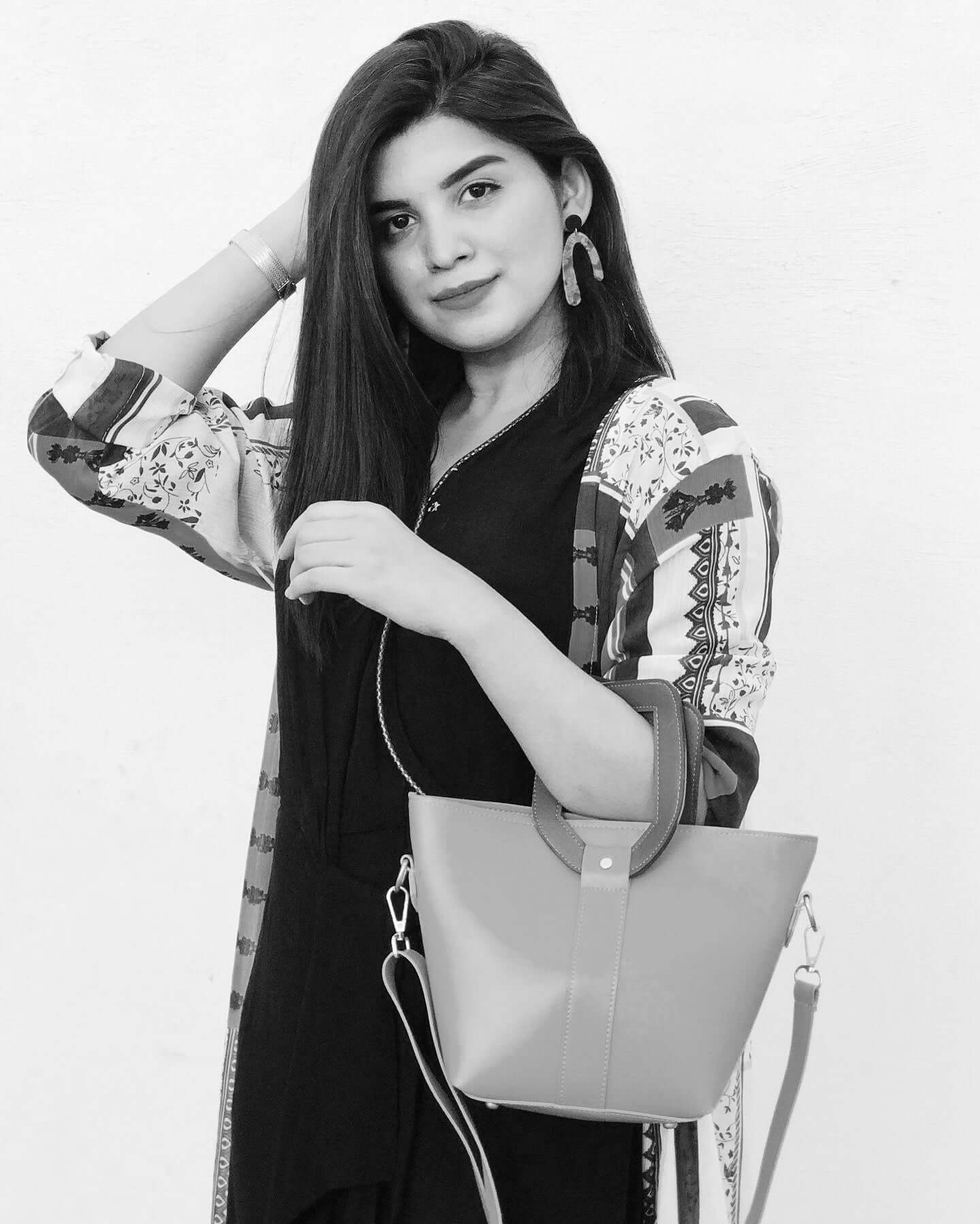 Voyage Yellow Brown Handle Handbag - Bag X
