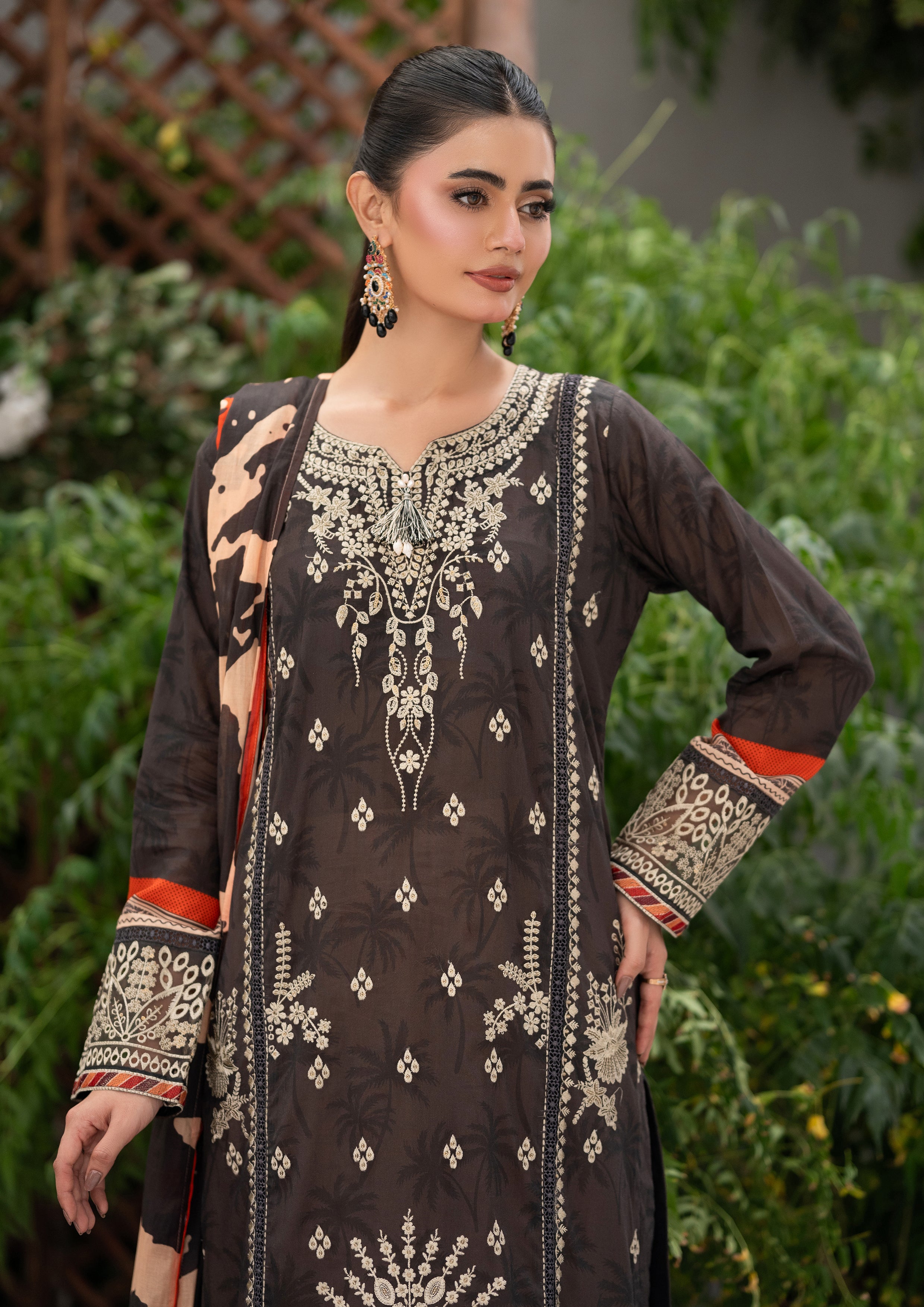 Zenith BN-1157 - 3 Piece Stitched Fancy Heavy Embroidered - Bint-e-Noor