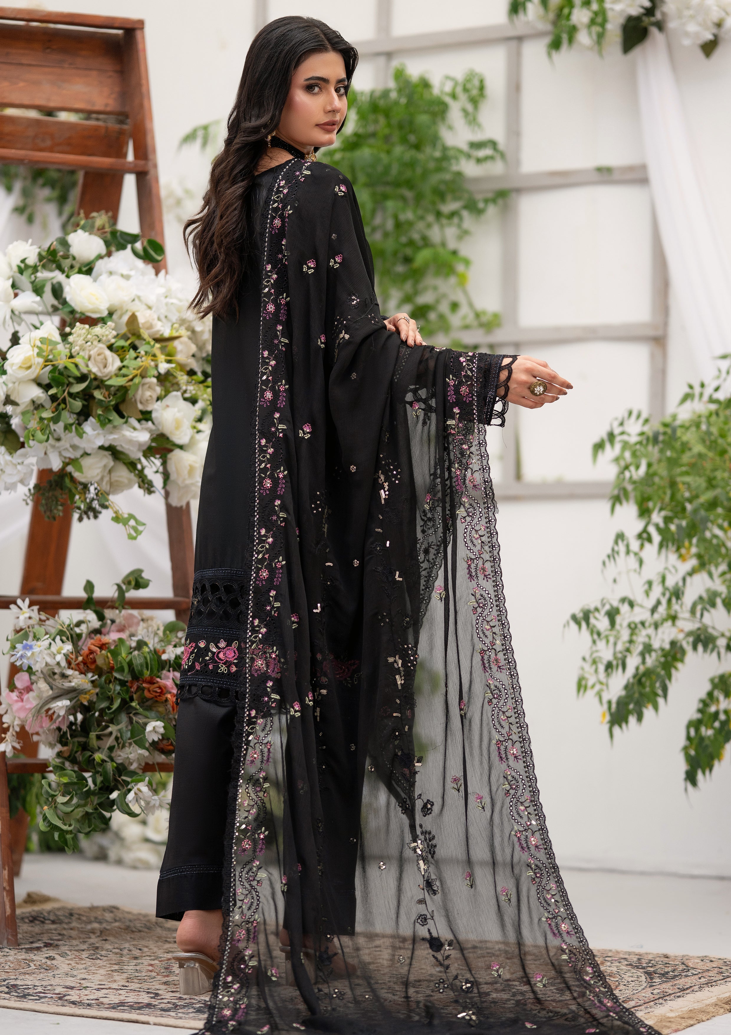 Farwa BN-1161 - 3 Piece Stitched Fancy Heavy Embroidered - Bint-e-Noor