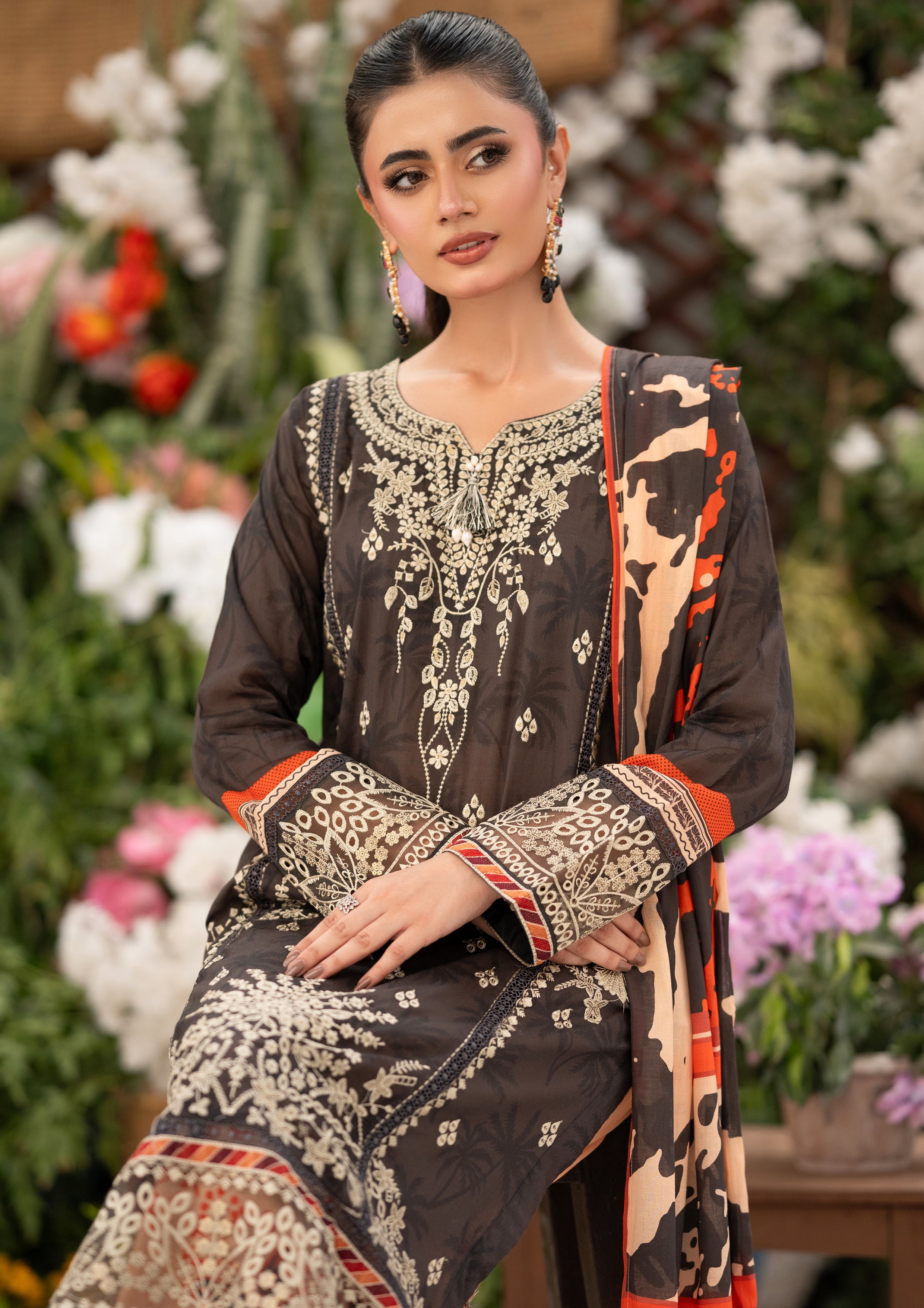 Zenith BN-1157 - 3 Piece Stitched Fancy Heavy Embroidered - Bint-e-Noor