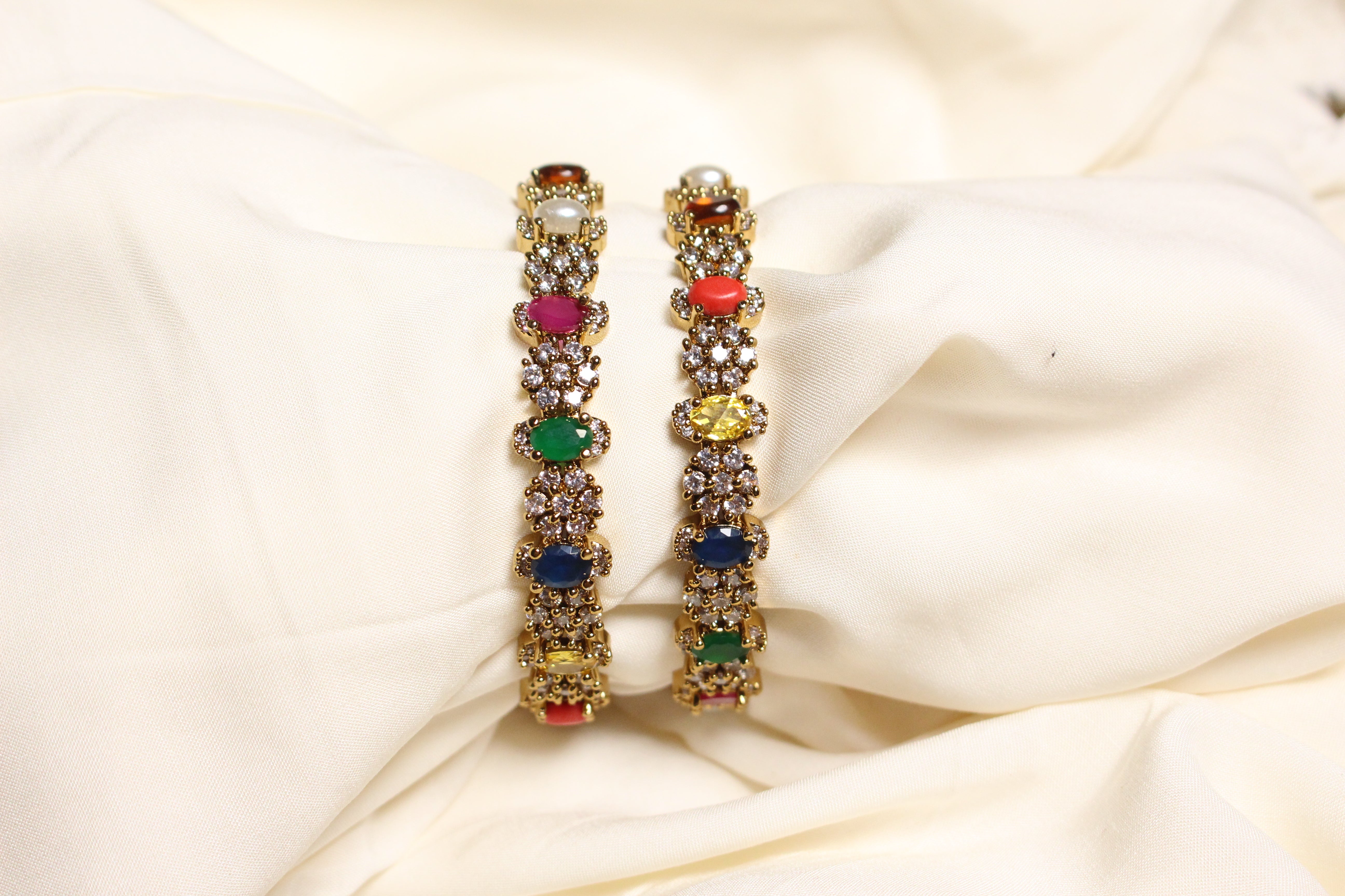 Naurattan Style Kangan - Aloro Jewels