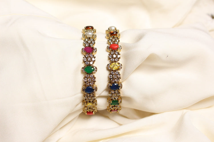 Naurattan Style Kangan - Aloro Jewels
