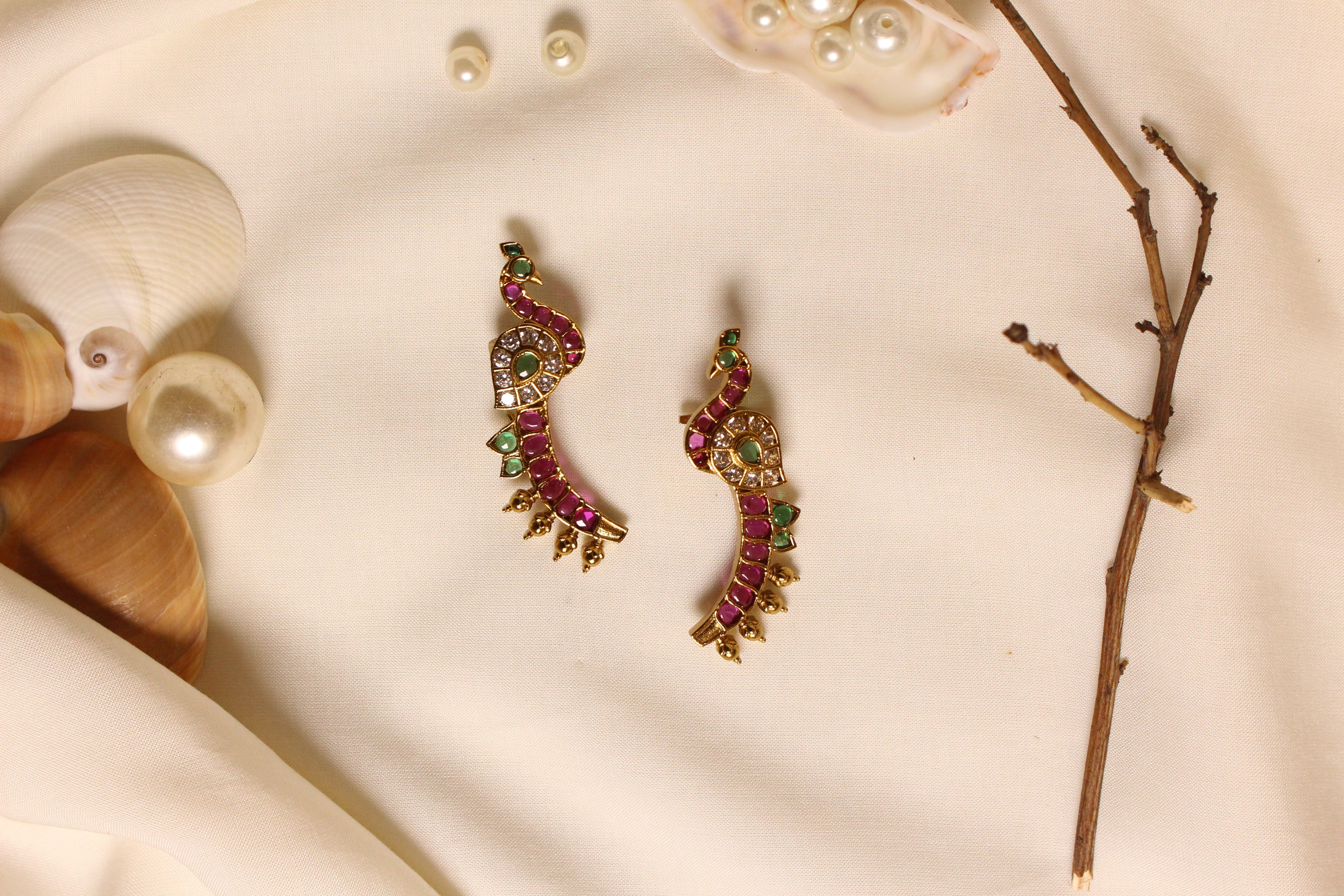 Gold Plated Handmade Kundan Peacock Earcuff - Aloro Jewels