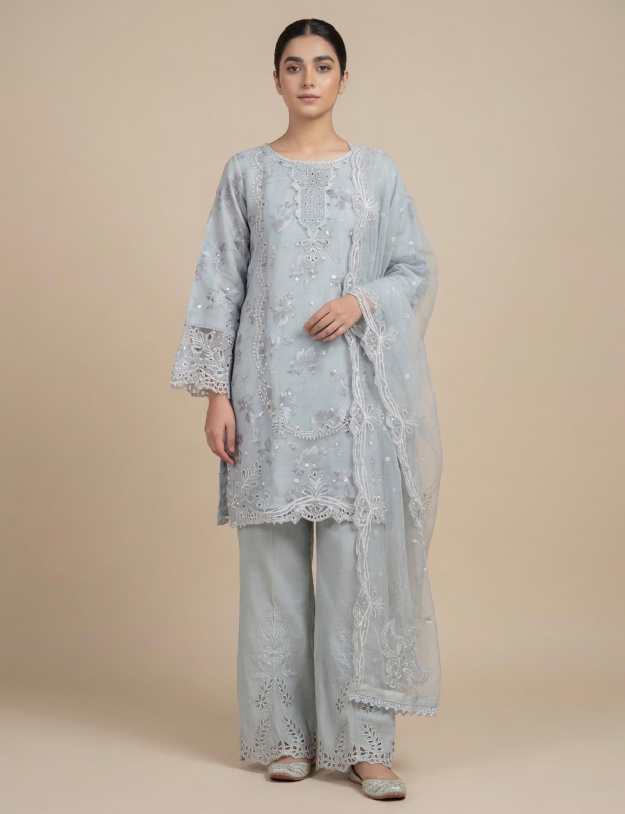 Mah e Noor - Silver Mist Embroidered Organza 3-Piece Suit