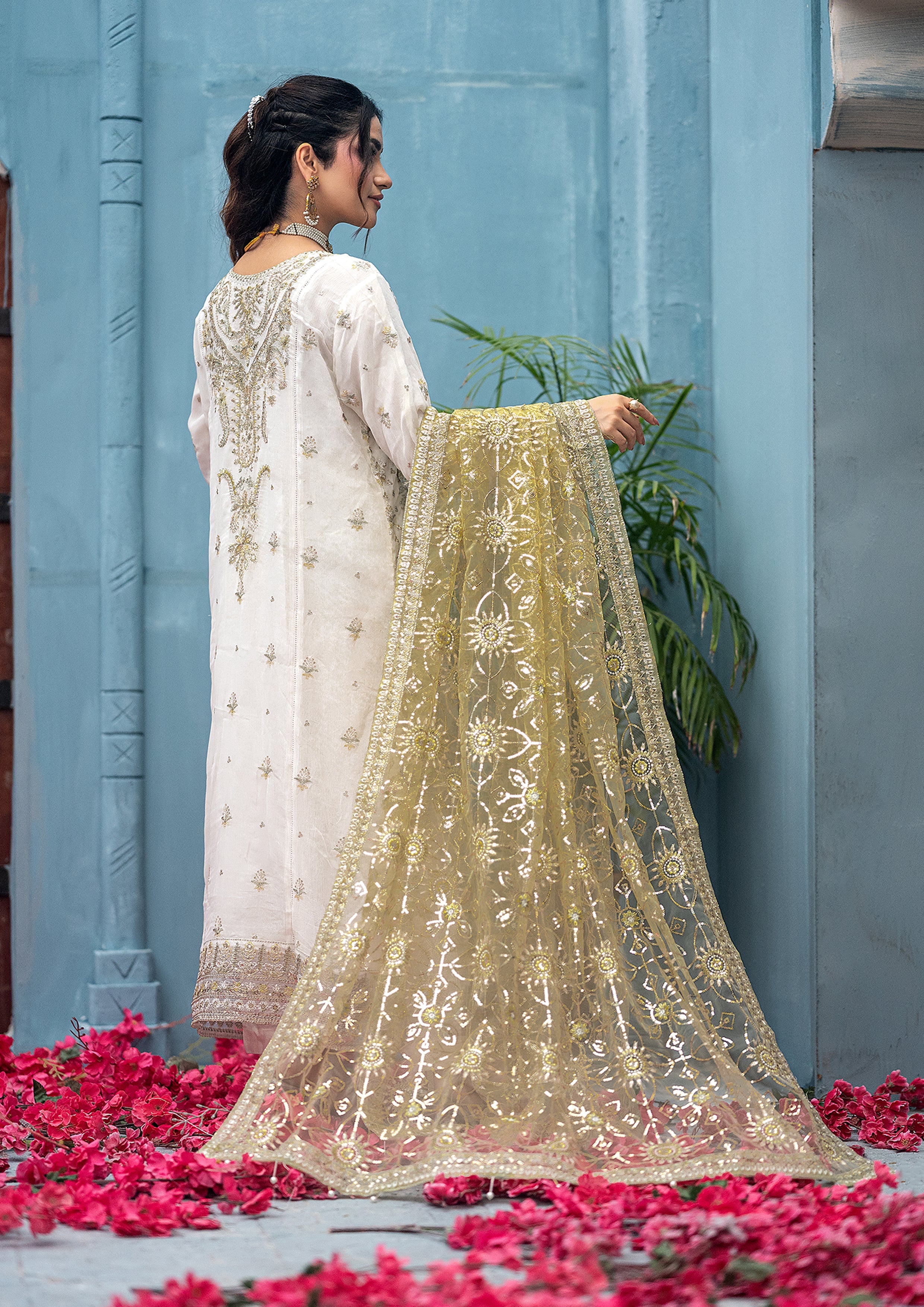 La-Amalia BN-1064 - 3 Piece Semi-Stitched Fancy Heavy Embroidered - Bint-e-Noor