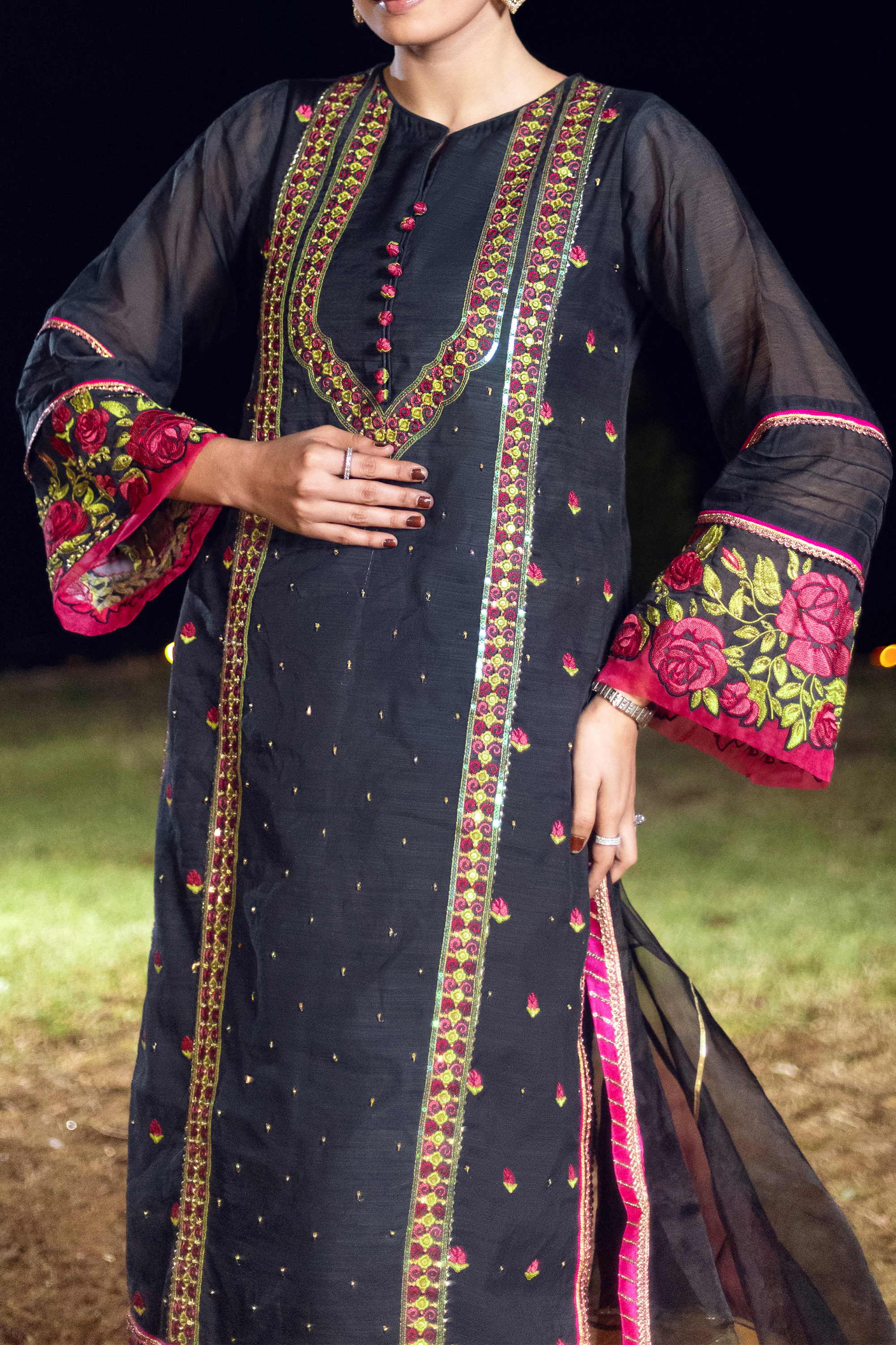 Naimal - Tasneem Shamim