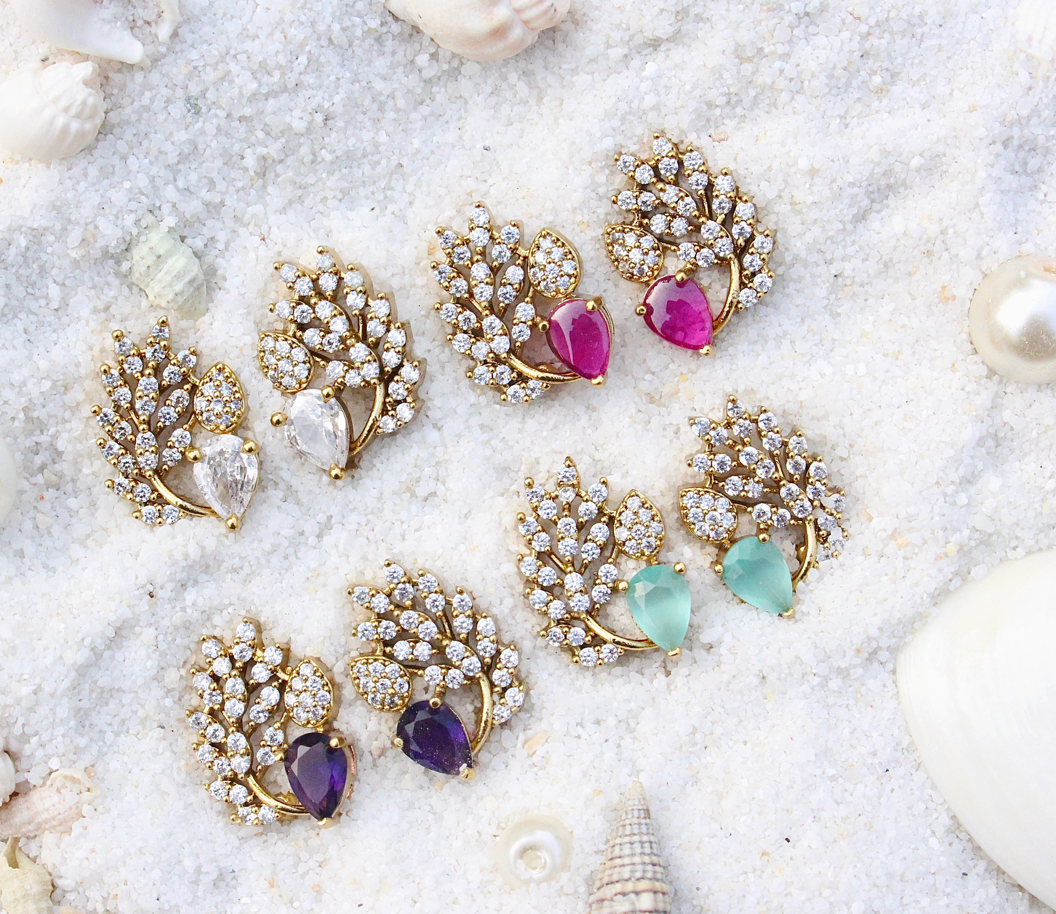 Leaf Stud Earrings - Aloro Jewels