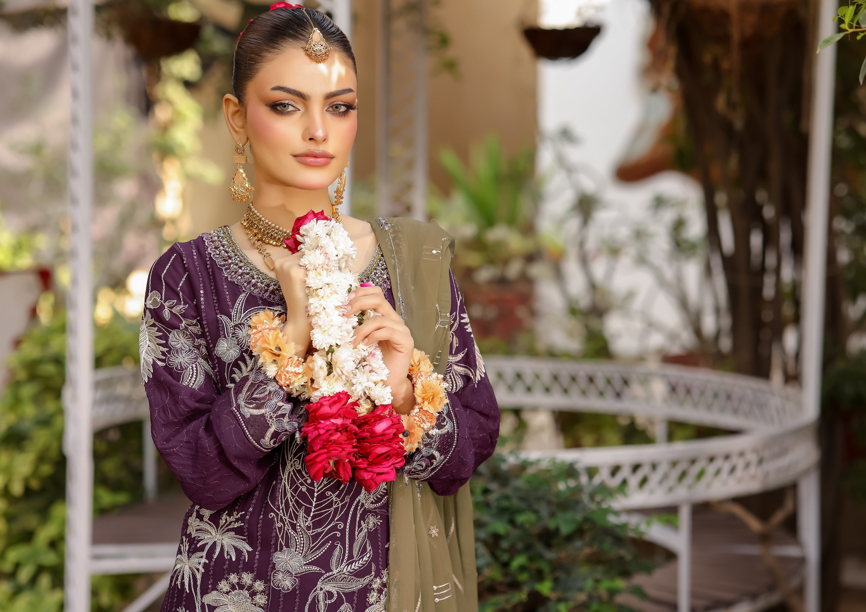 Elva BN-1012 - 3 Piece Stitched Fancy Heavy Embroidered - Bint-e-Noor