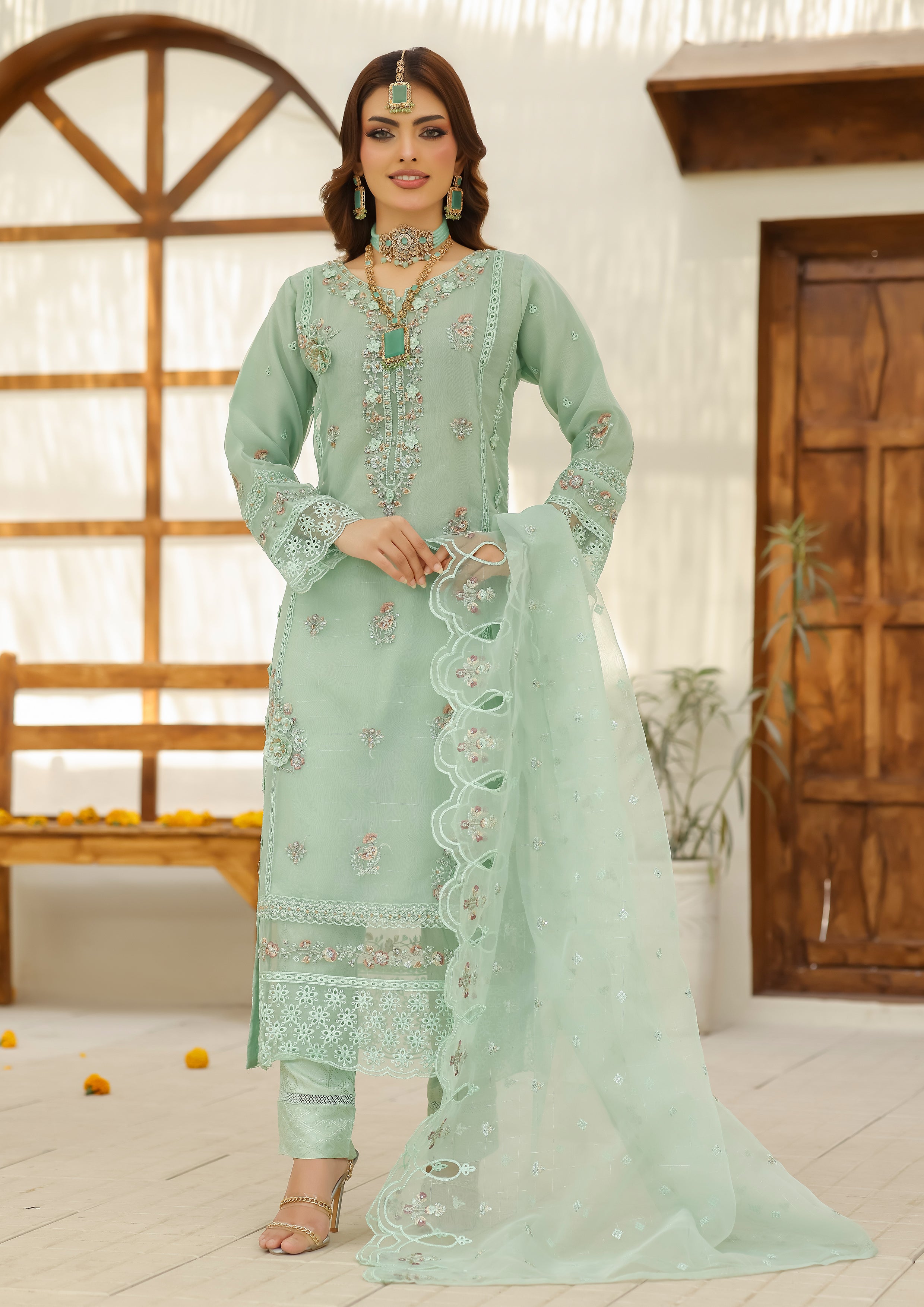 Hiba BN-1032 - 3 Piece Stitched Fancy Heavy Embroidered - Bint-e-Noor