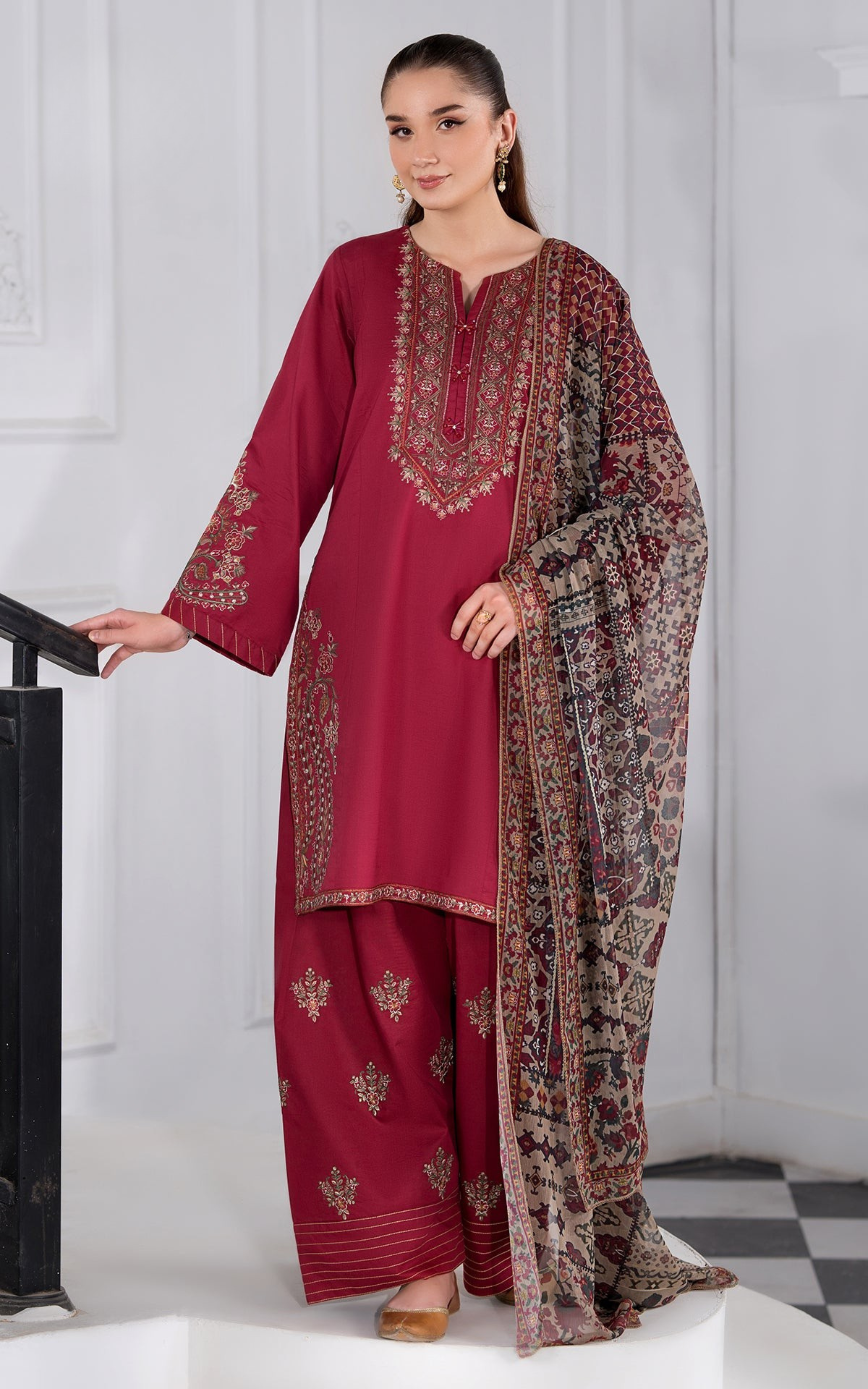Abira Embrodery 3pcs Farshi Shalwar Set - Tawakal Closet