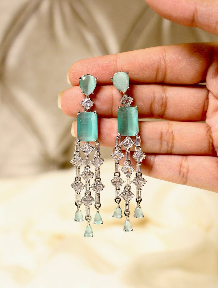 Sparkling Chandelier - Aloro Jewels