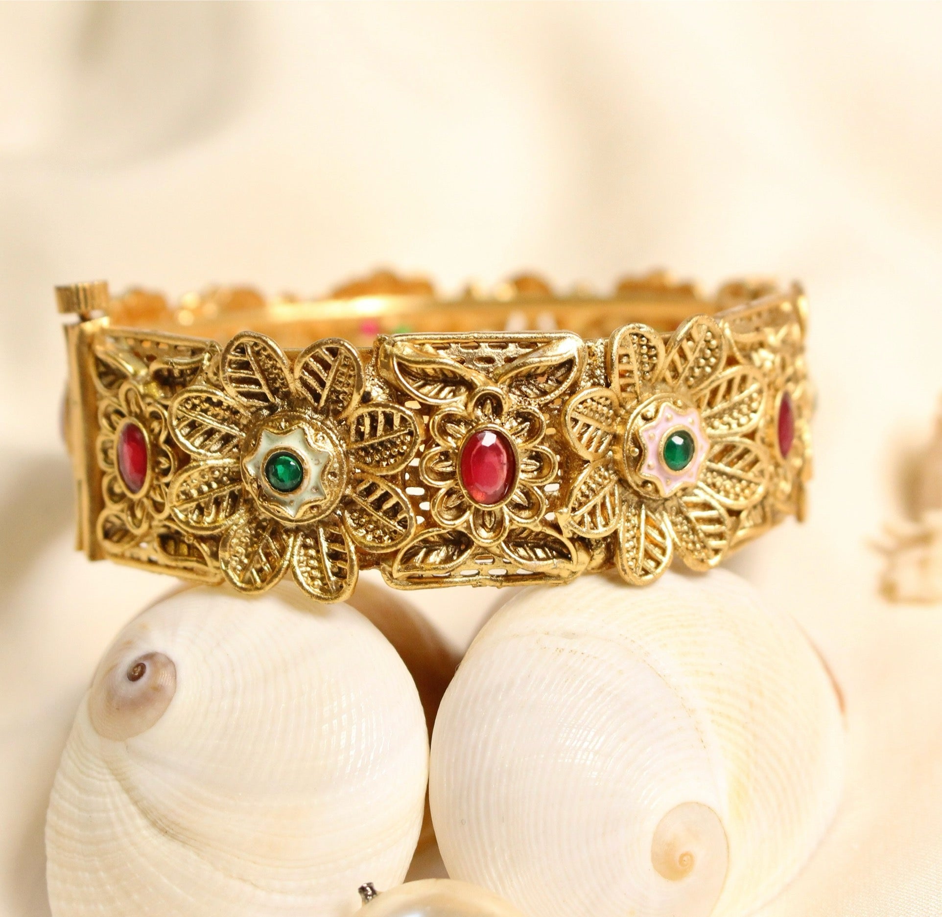 Heritage 15 - Aloro Jewels