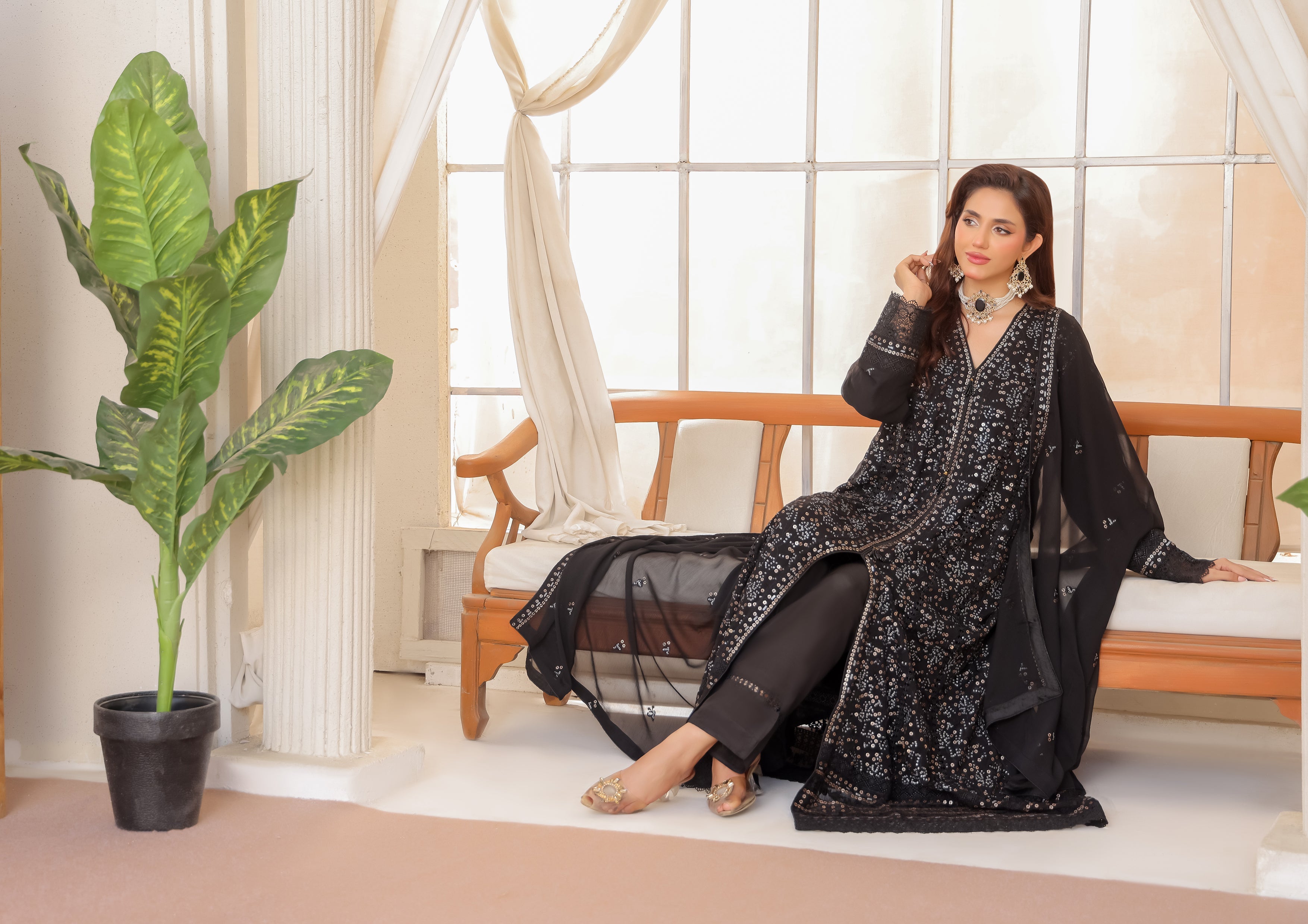 Vanessa BN-9991 - 3 Piece Stitched Fancy Heavy Embroidered - Bint-e-Noor