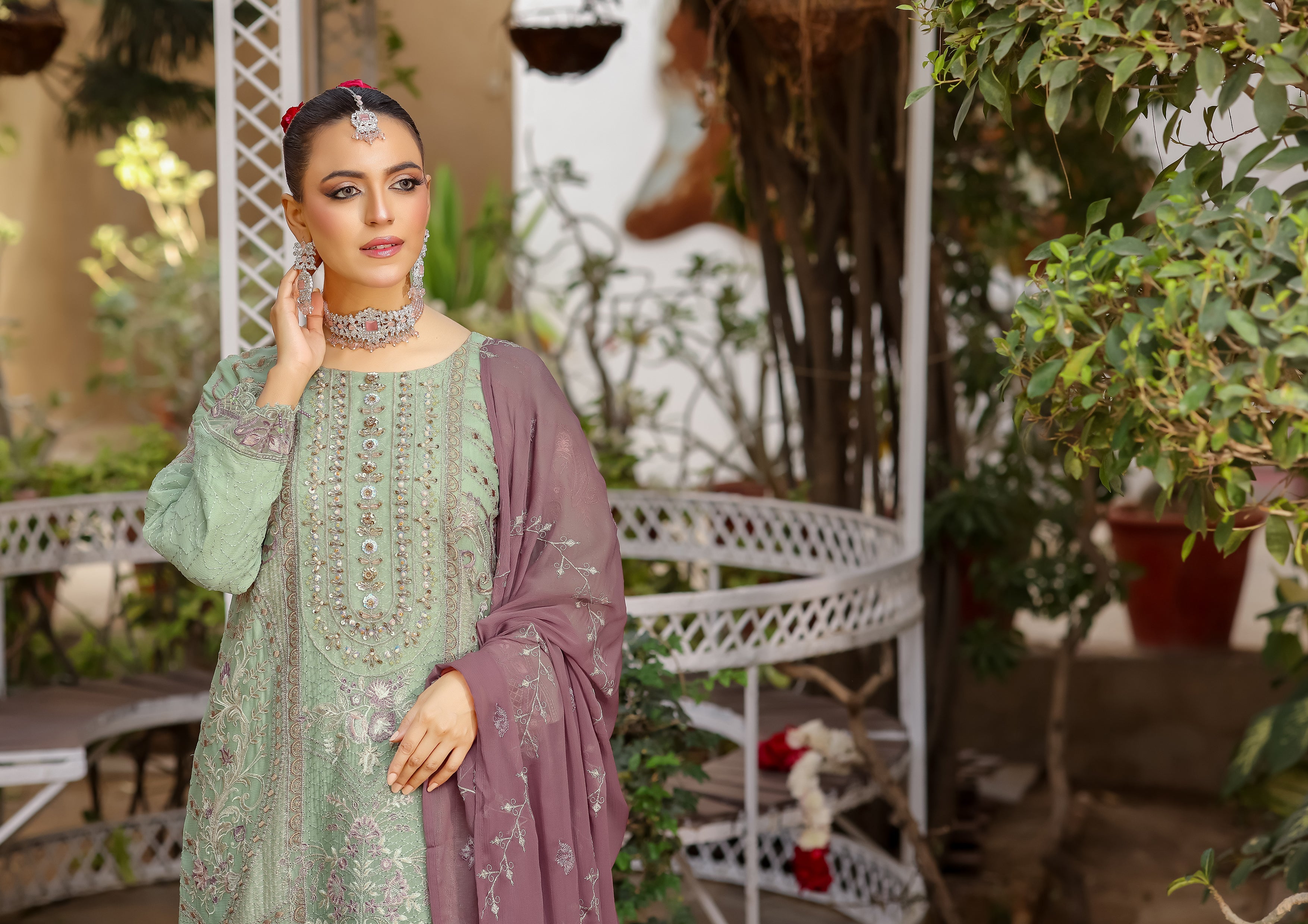 Elva BN-1013 - 3 Piece Stitched Fancy Heavy Embroidered - Bint-e-Noor