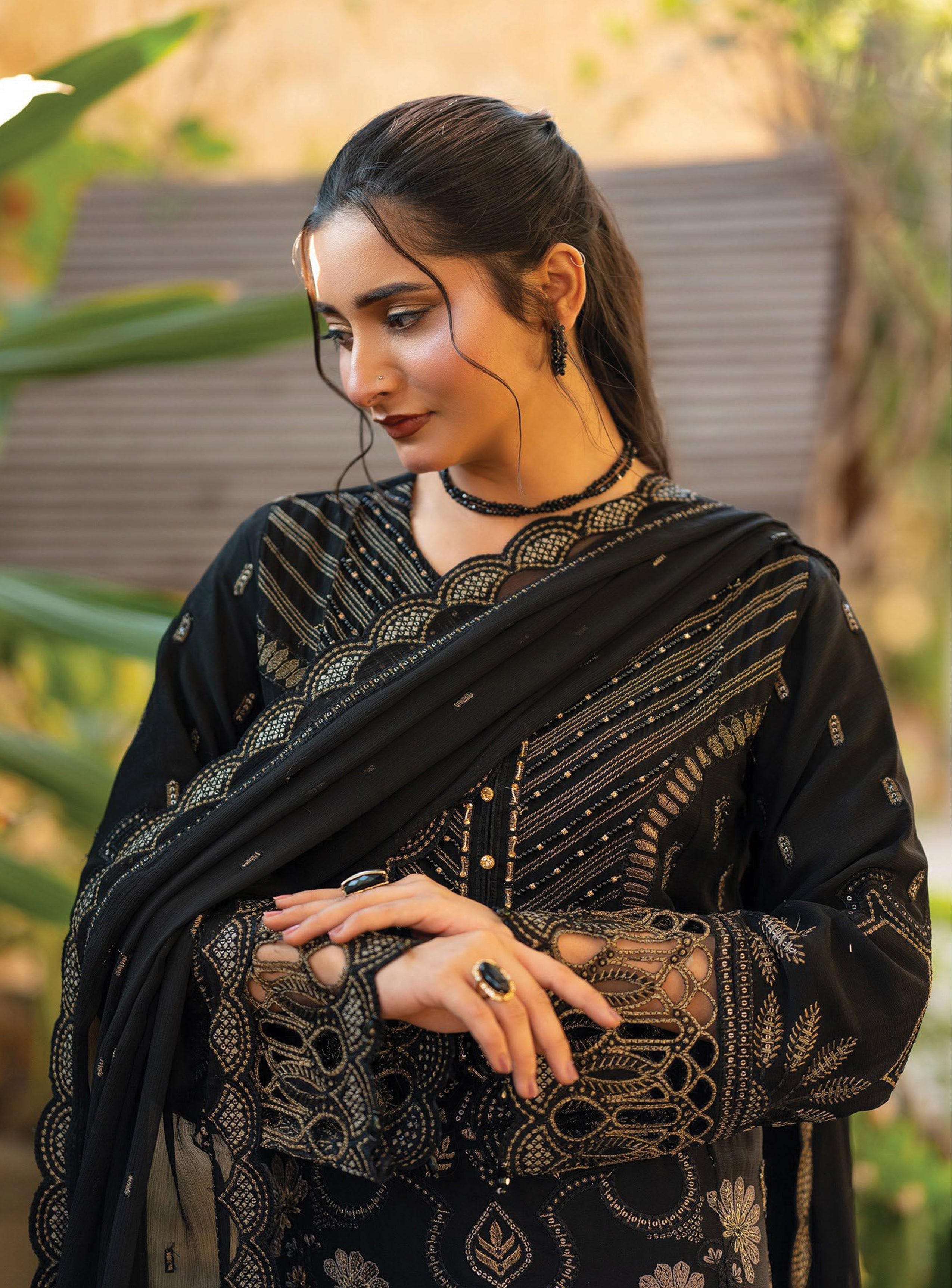 Asmira BN-1037 - 3 Piece Stitched Fancy Heavy Embroidered - Bint-e-Noor