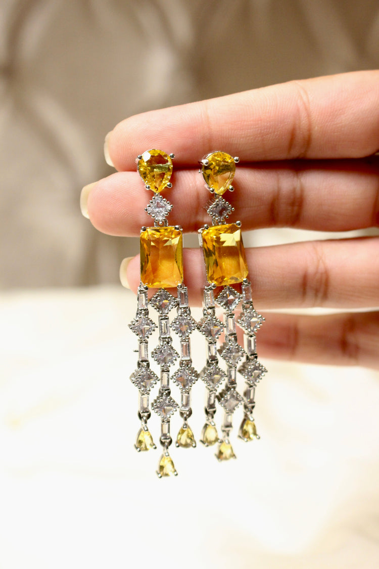 Sparkling Chandelier - Aloro Jewels