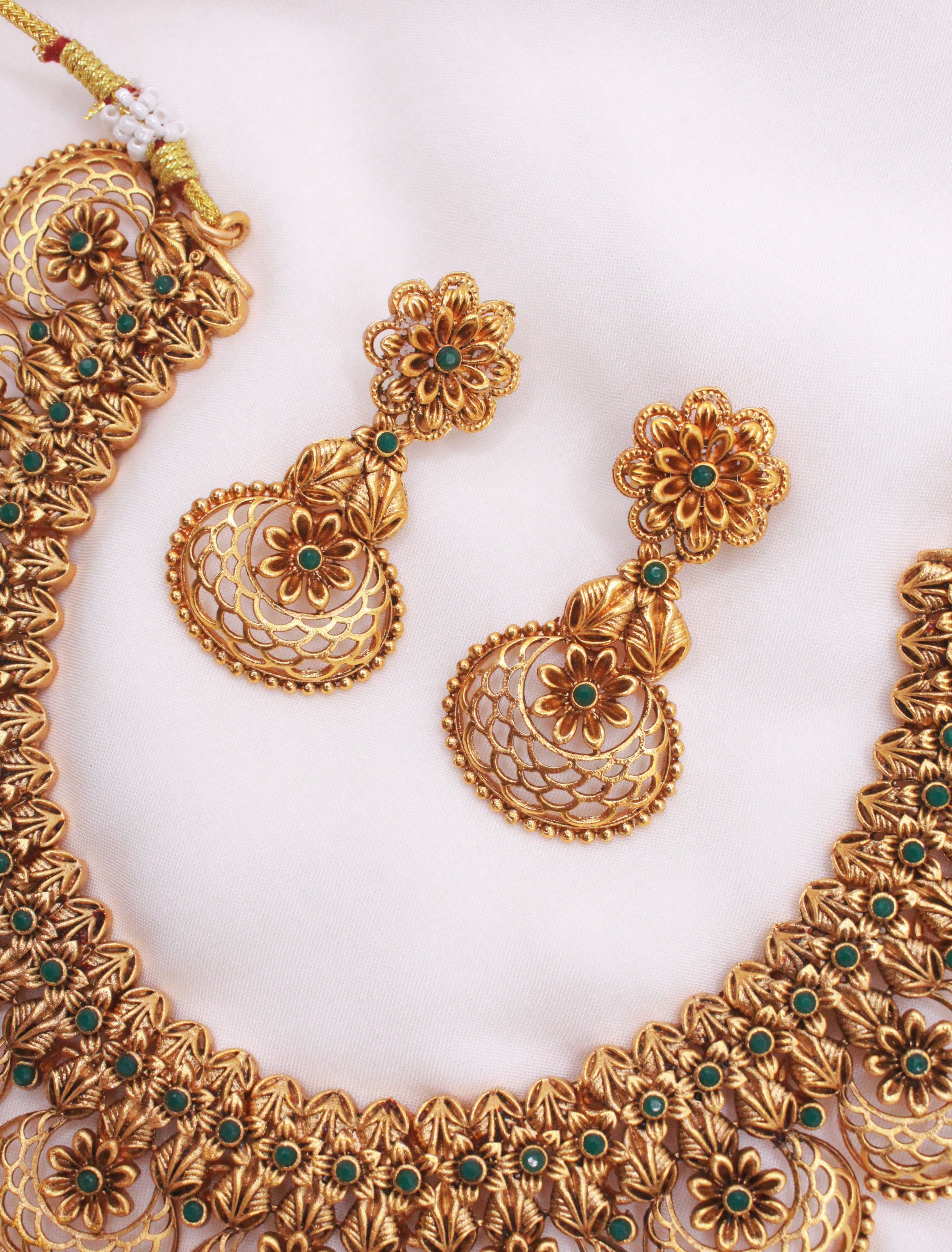 Gold Plated Handmade Necklace With Earrings - Aloro Jewels