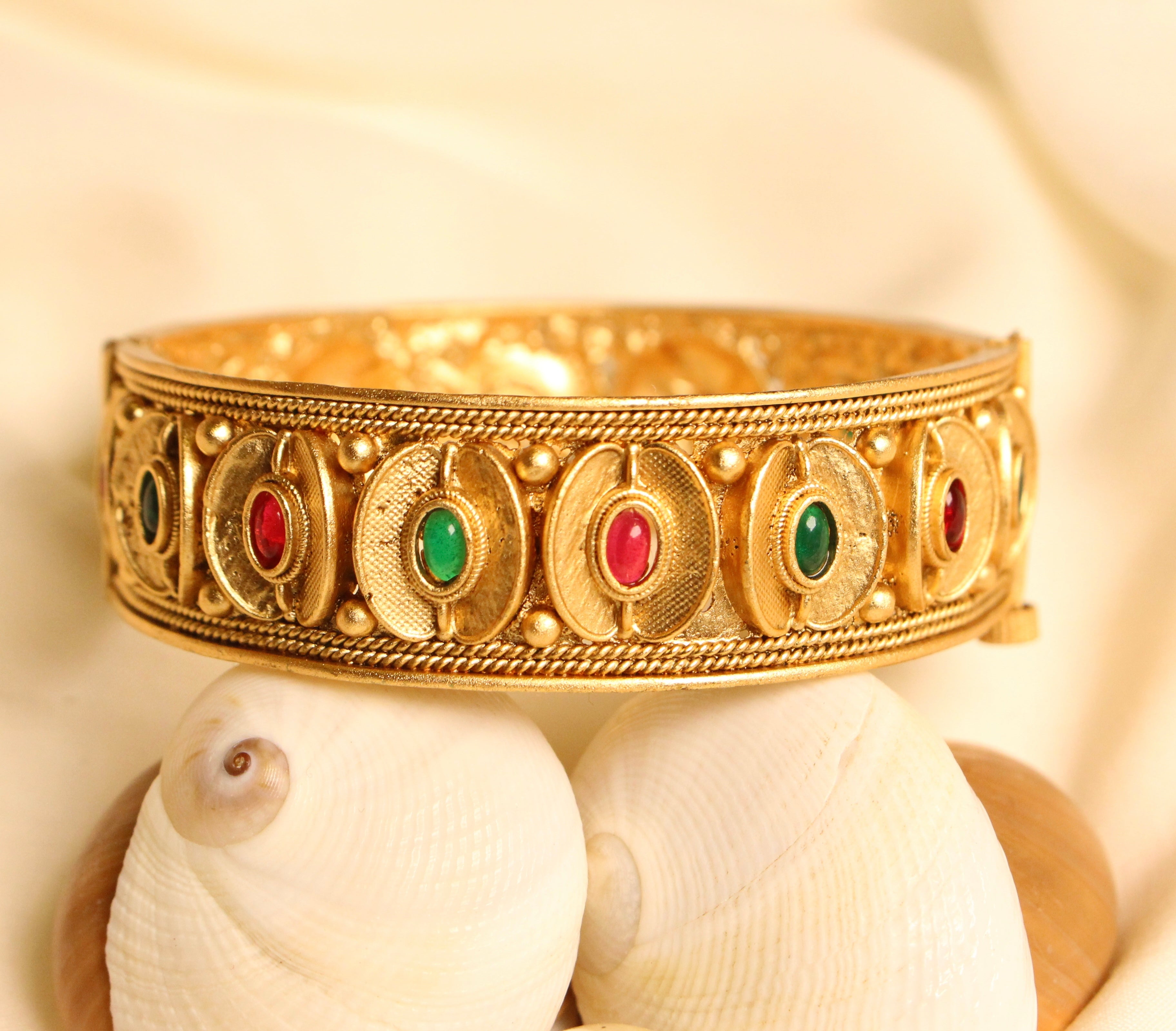 Heritage 52 - Aloro Jewels